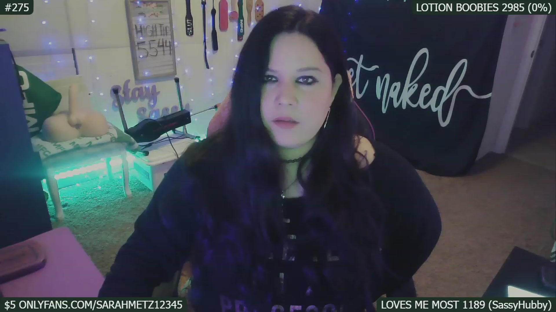 Gallery image thumbnail from SassySarah94's myfreecams stream on, 01/17/2023, 04:24 image 13 of 20