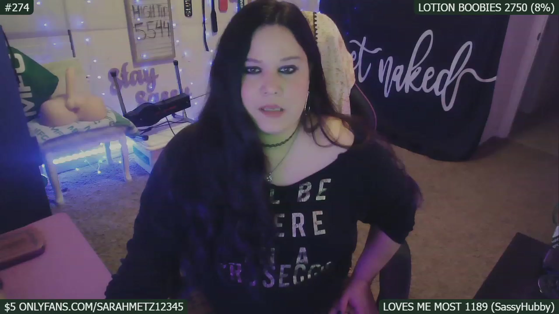 Gallery image thumbnail from SassySarah94's myfreecams stream on, 01/17/2023, 04:24 image 17 of 20