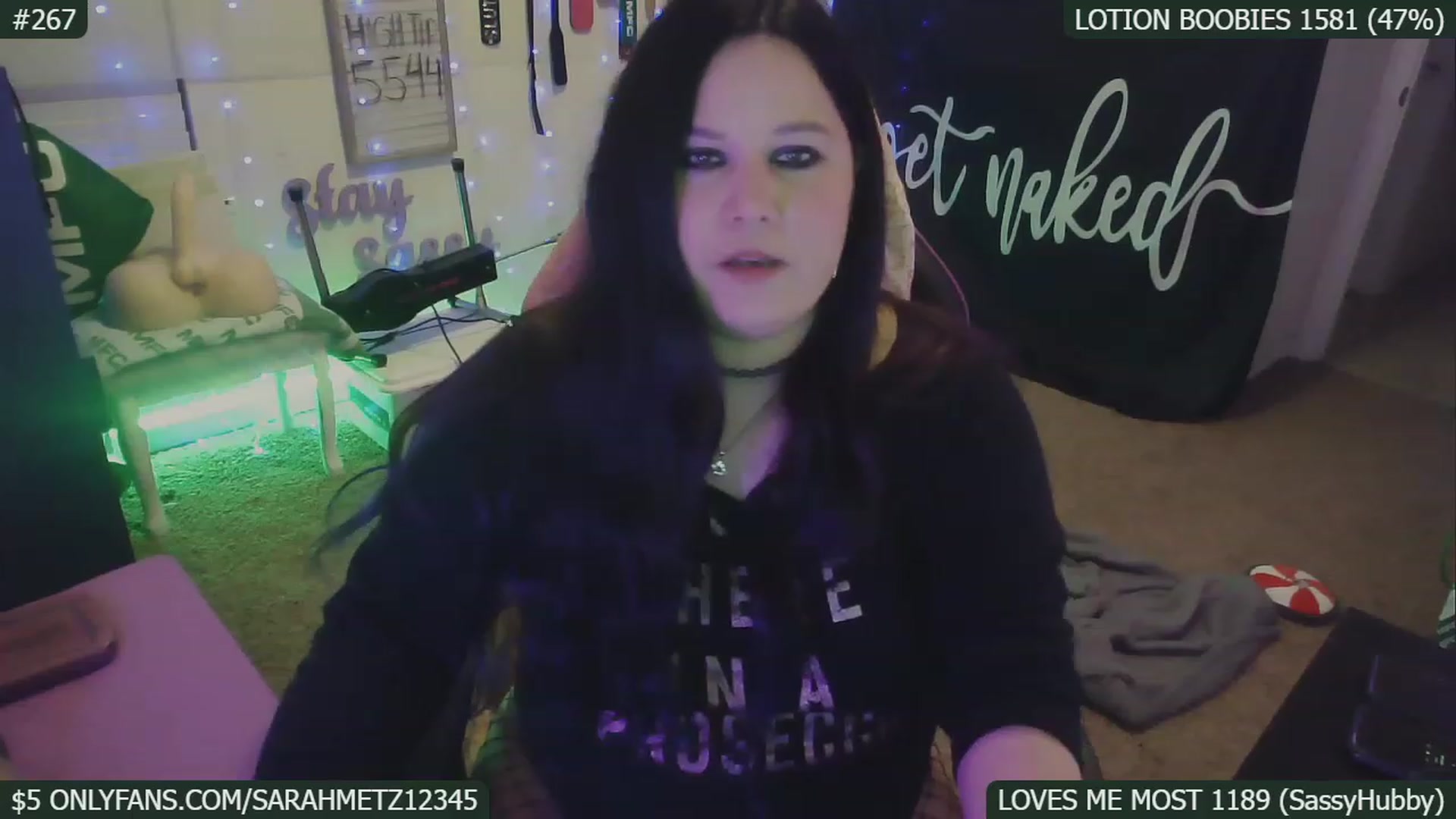 Gallery image thumbnail from SassySarah94's myfreecams stream on, 01/17/2023, 07:01 image 8 of 20