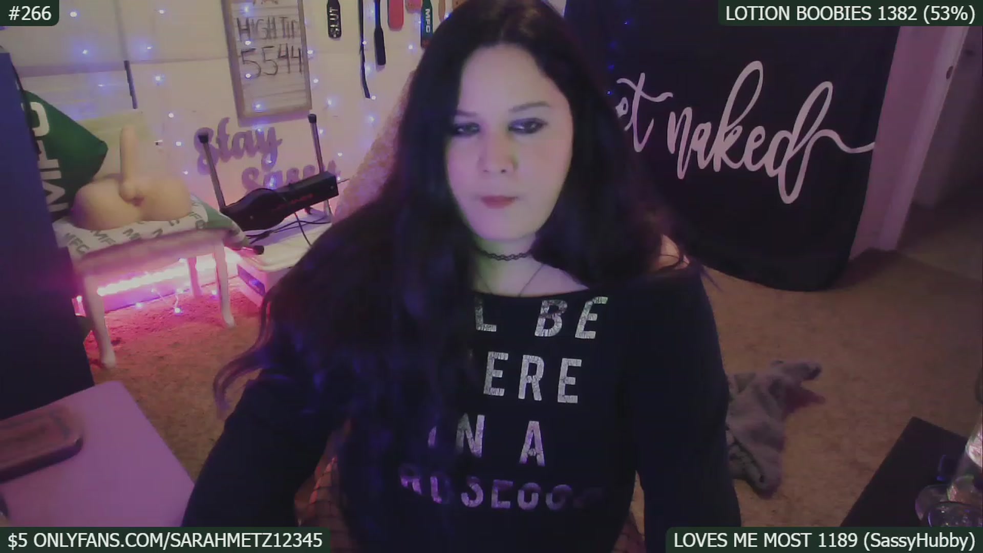 Gallery image thumbnail from SassySarah94's myfreecams stream on, 01/17/2023, 07:01 image 17 of 20