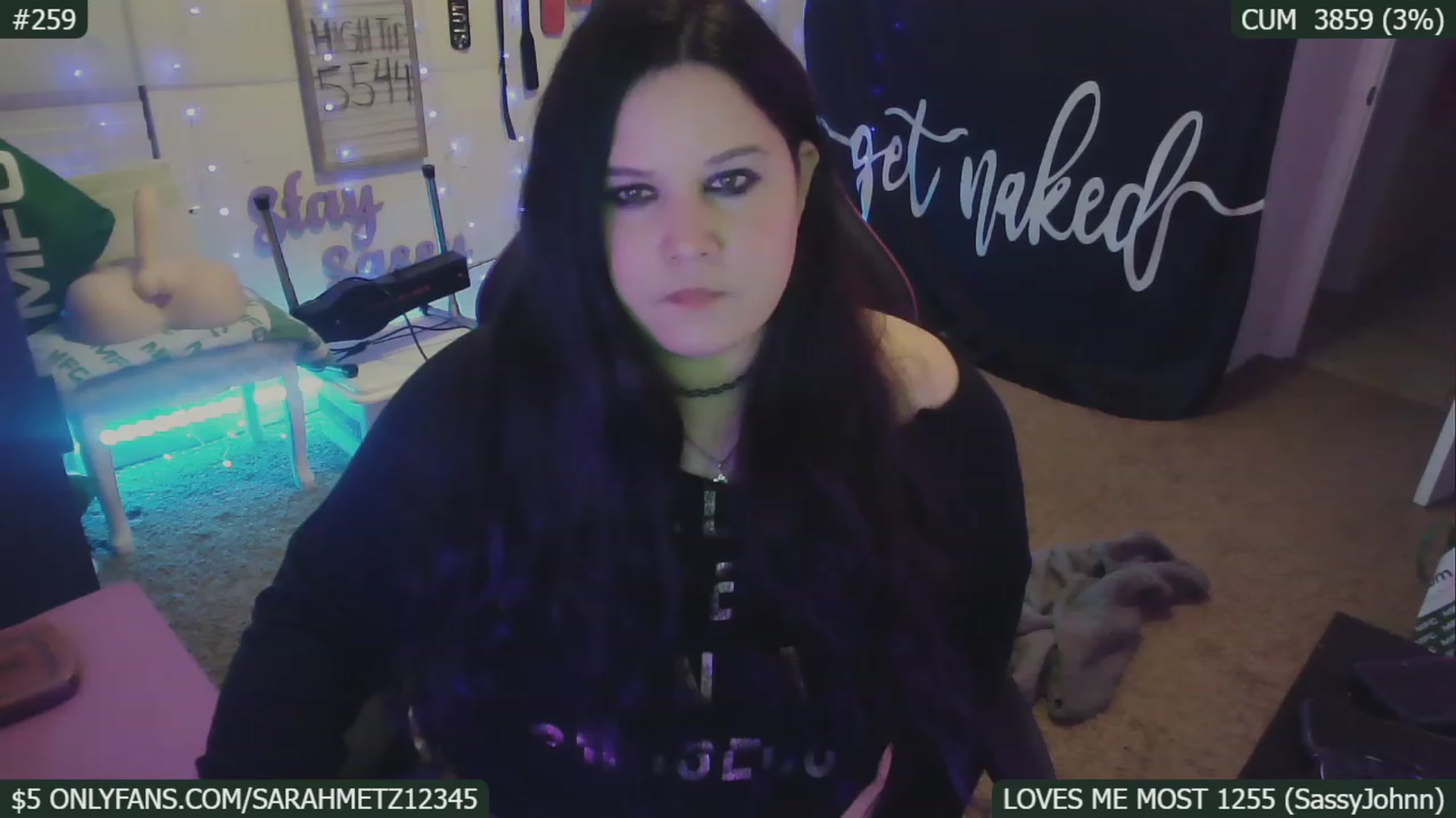 Gallery image thumbnail from SassySarah94's myfreecams stream on, 01/17/2023, 07:33 image 16 of 20