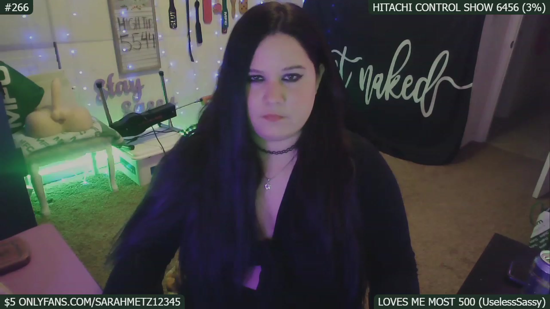 Gallery image thumbnail from SassySarah94's myfreecams stream on, 01/18/2023, 06:26 image 11 of 20
