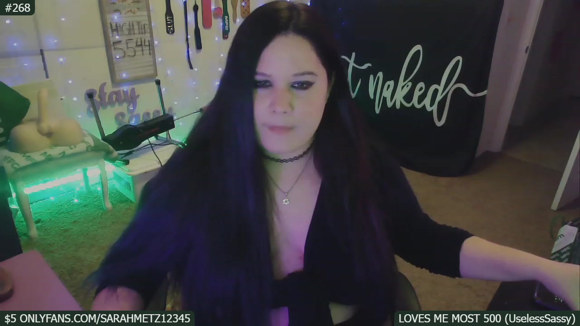 Gallery image thumbnail from SassySarah94's myfreecams stream on, 01/18/2023, 06:26 image 7 of 20