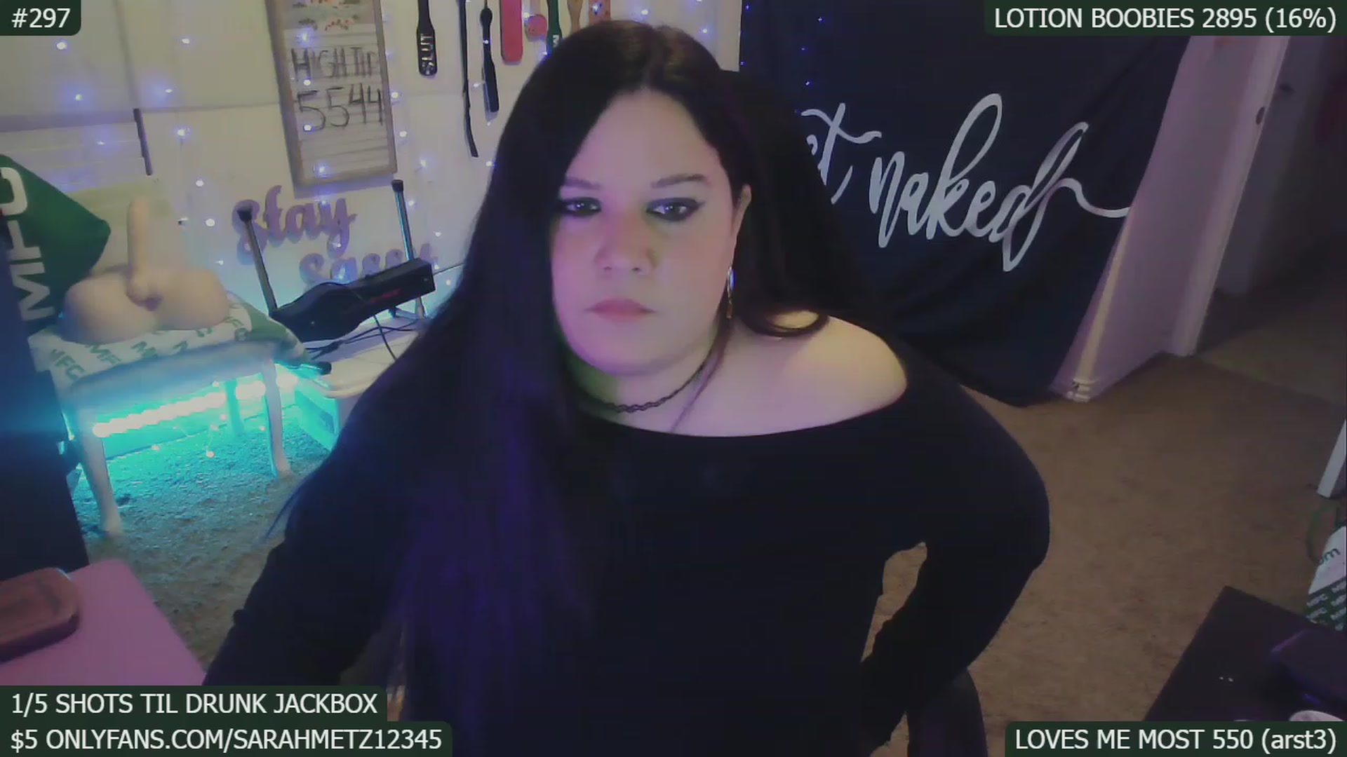 Gallery image thumbnail from SassySarah94's myfreecams stream on, 01/22/2023, 05:15 image 5 of 20