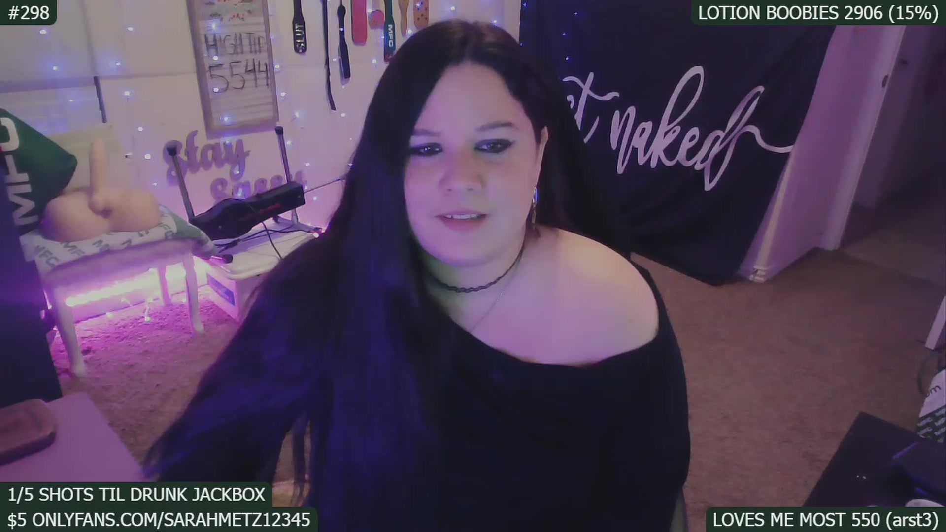 Gallery image thumbnail from SassySarah94's myfreecams stream on, 01/22/2023, 05:15 image 2 of 20