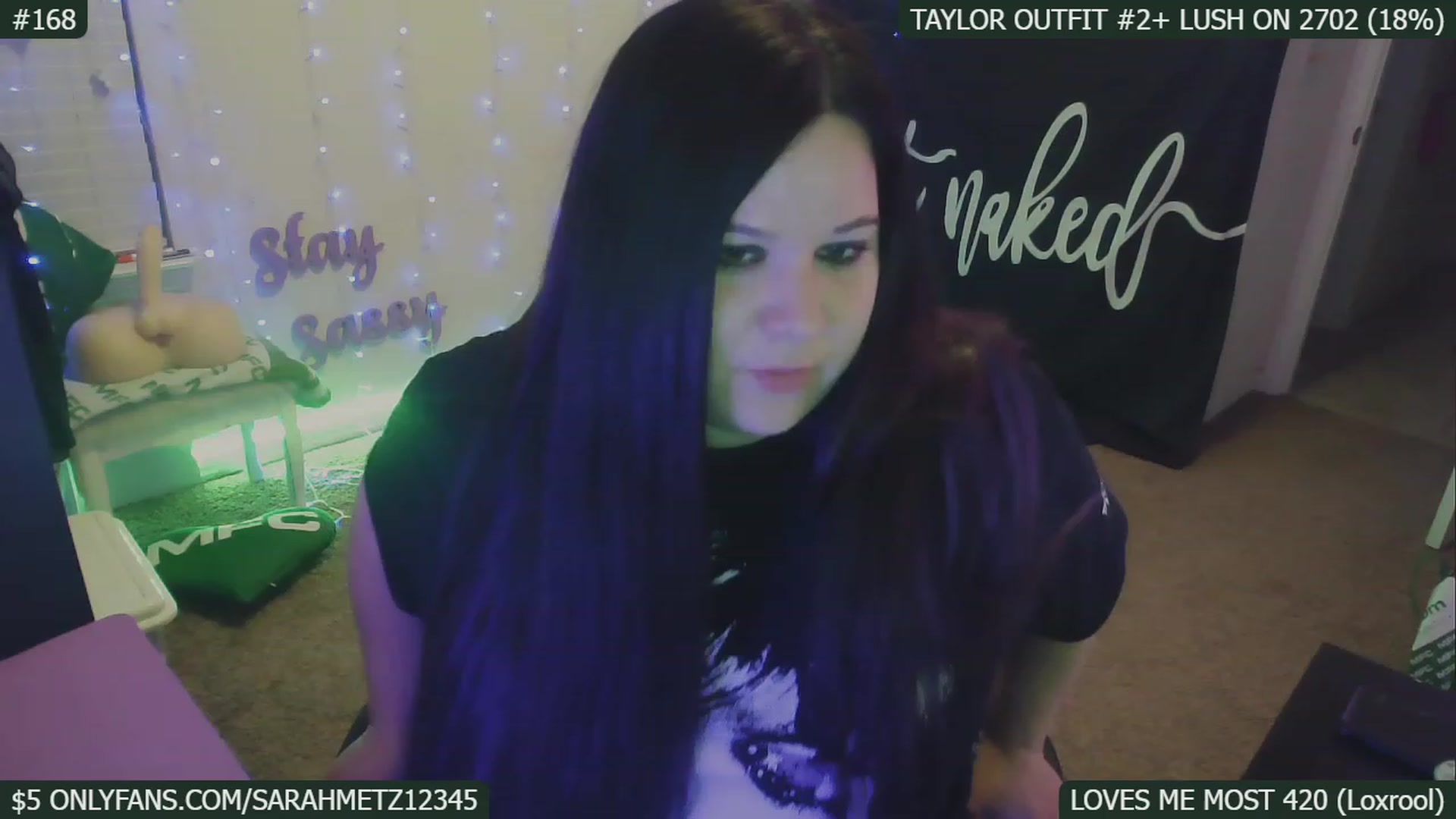 Gallery image thumbnail from SassySarah94's myfreecams stream on, 02/01/2023, 03:38 image 14 of 20
