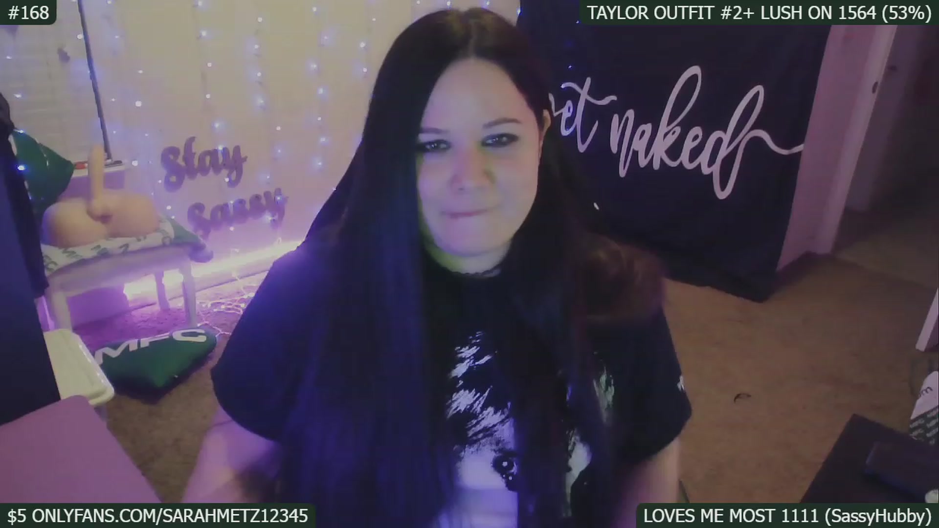 Gallery image thumbnail from SassySarah94's myfreecams stream on, 02/01/2023, 03:38 image 18 of 20