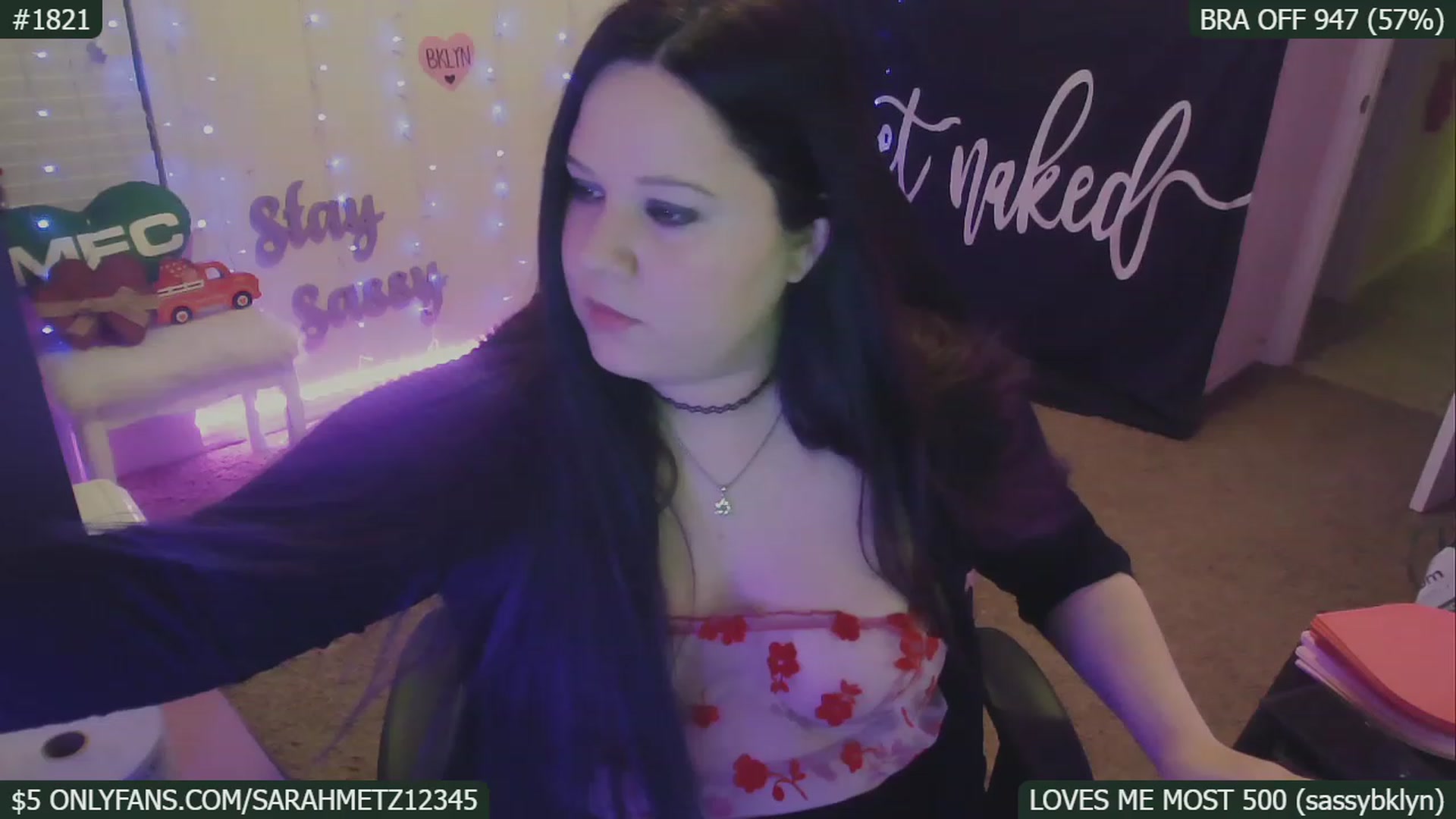 Gallery image thumbnail from SassySarah94's myfreecams stream on, 02/03/2023, 03:49 image 2 of 20