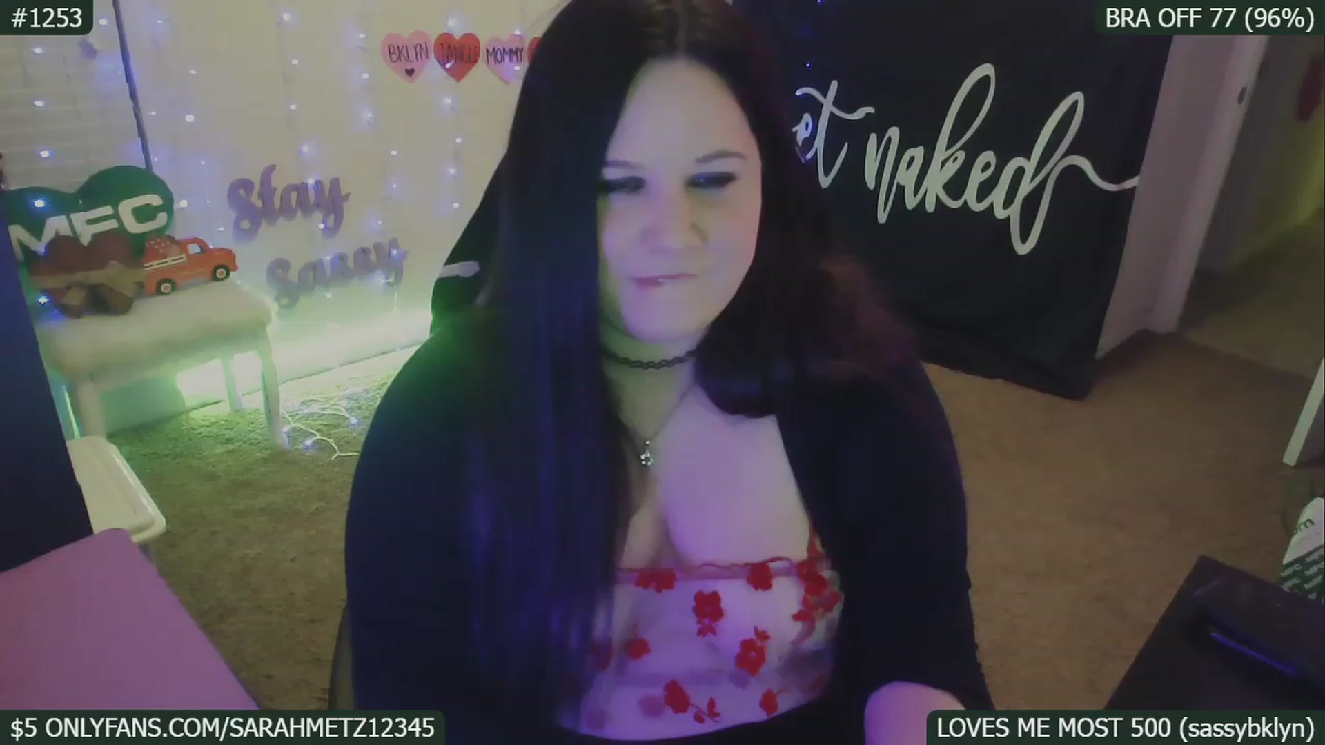 Gallery image thumbnail from SassySarah94's myfreecams stream on, 02/03/2023, 03:49 image 7 of 20