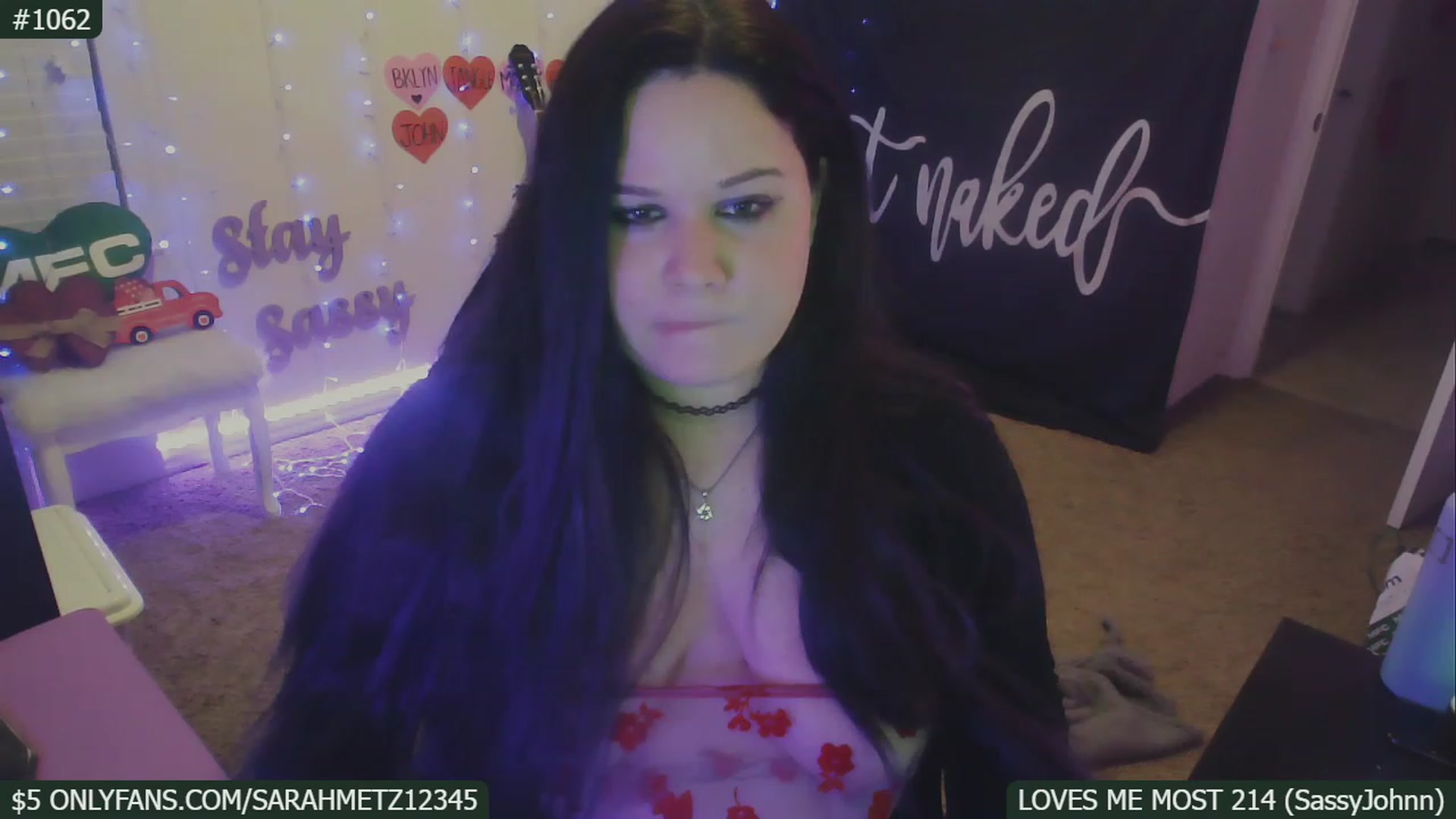 Gallery image thumbnail from SassySarah94's myfreecams stream on, 02/08/2023, 04:32 image 17 of 20
