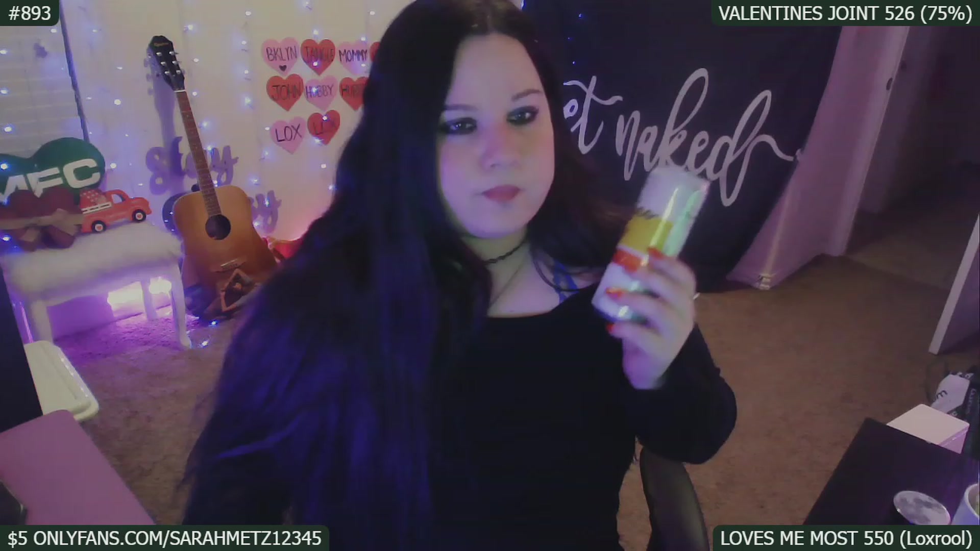 Gallery image thumbnail from SassySarah94's myfreecams stream on, 02/11/2023, 04:42 image 2 of 20