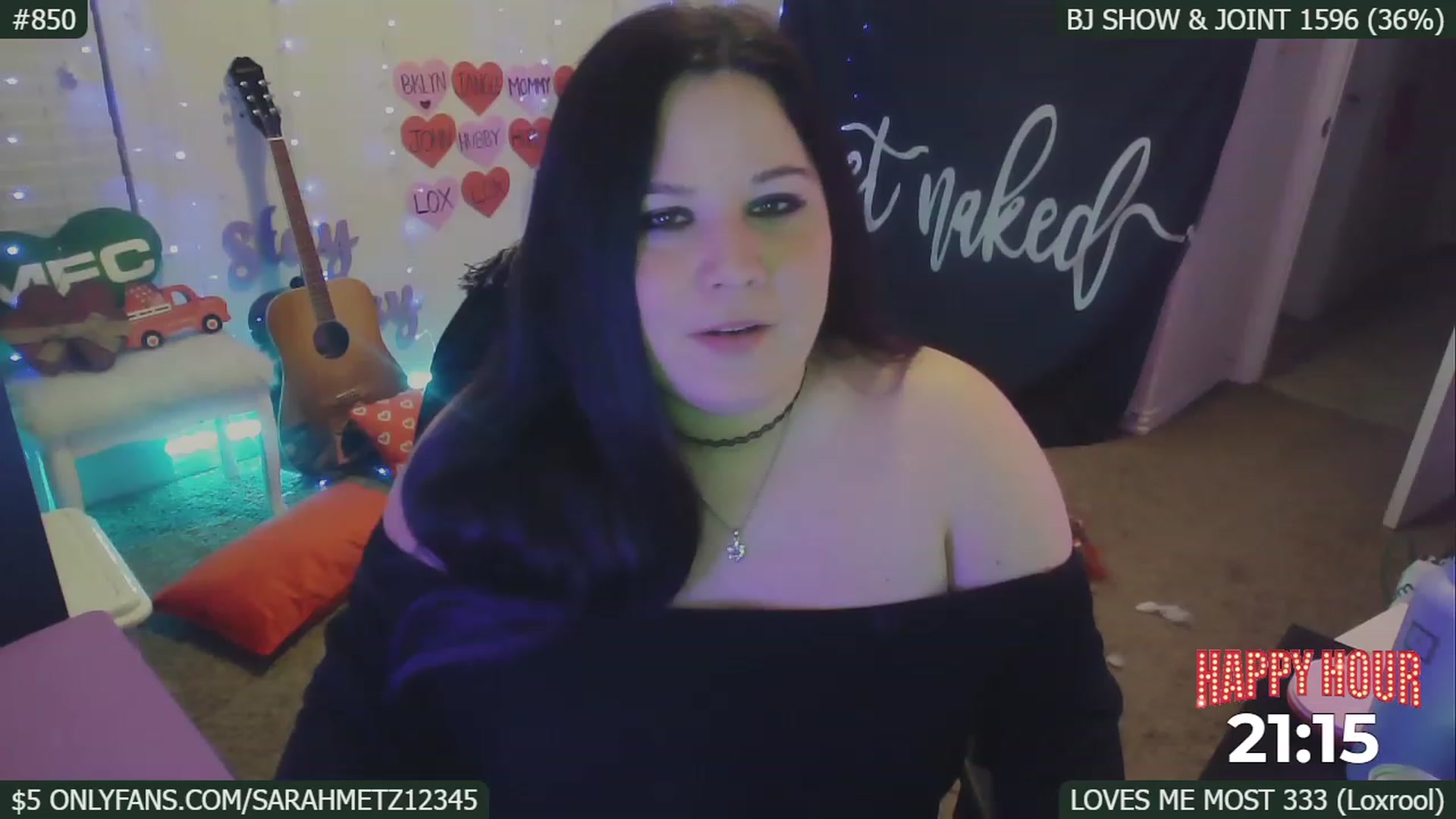 Gallery image thumbnail from SassySarah94's myfreecams stream on, 02/13/2023, 05:31 image 16 of 20