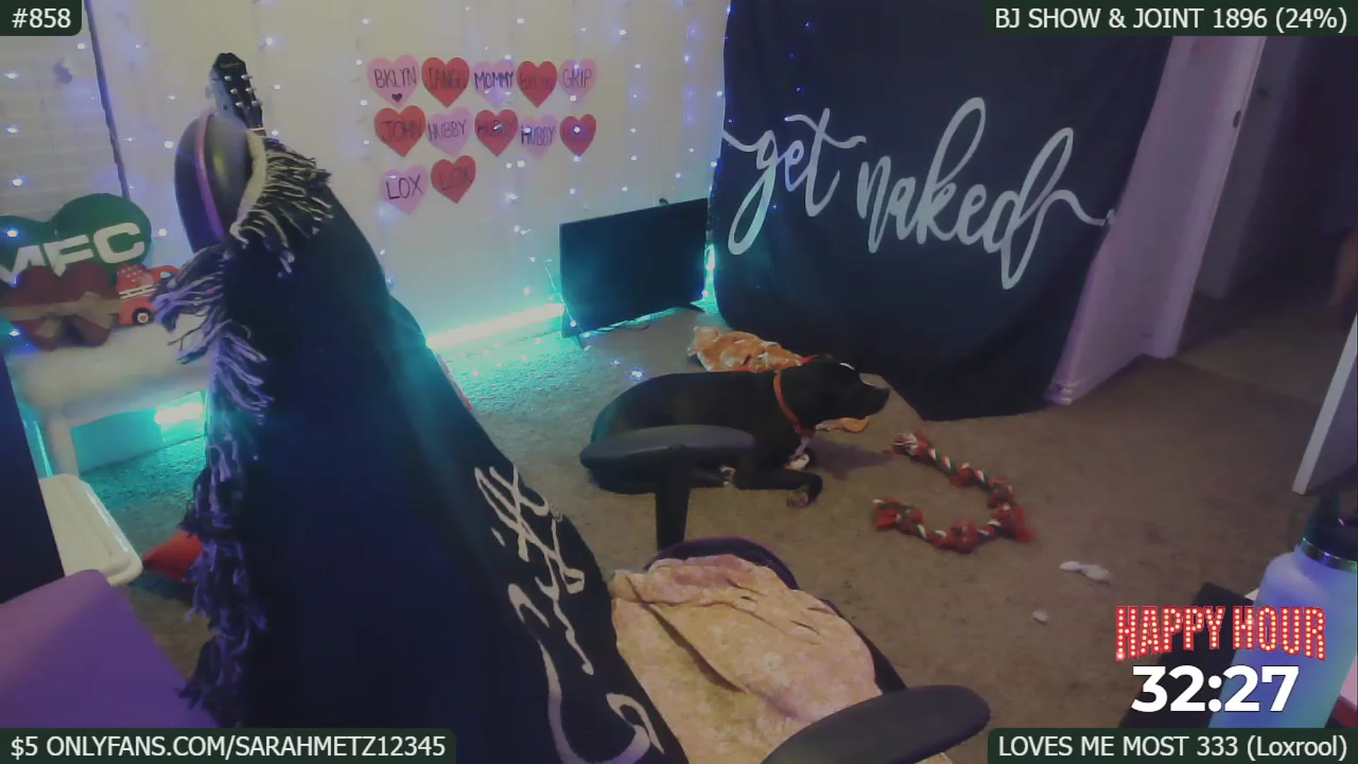 Gallery image thumbnail from SassySarah94's myfreecams stream on, 02/13/2023, 05:31 image 13 of 20