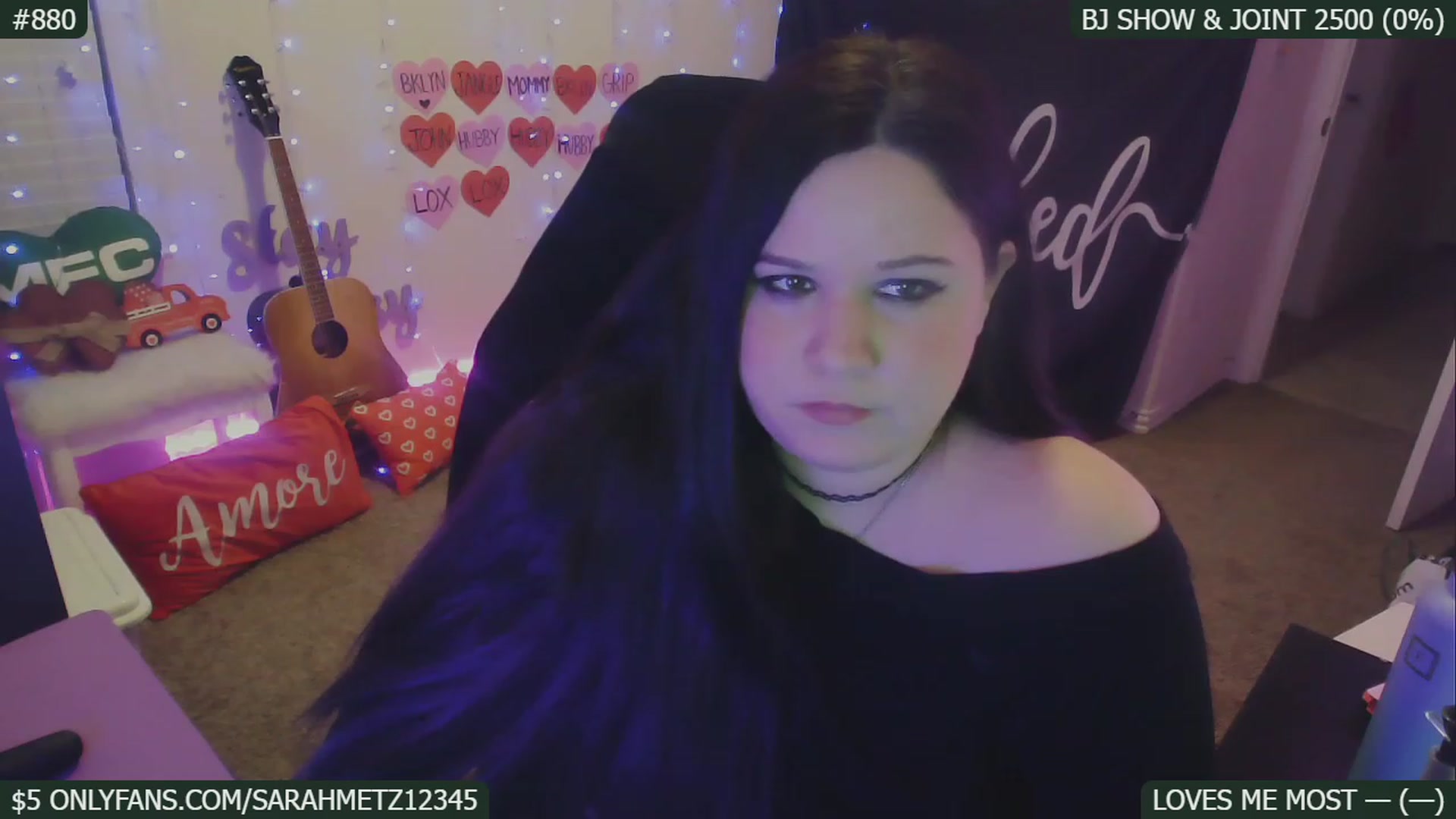 Gallery image thumbnail from SassySarah94's myfreecams stream on, 02/13/2023, 05:31 image 2 of 20