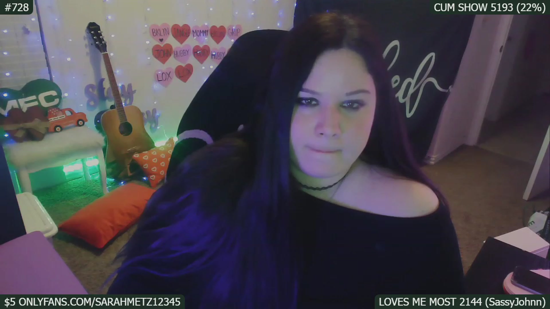 Gallery image thumbnail from SassySarah94's myfreecams stream on, 02/13/2023, 07:08 image 2 of 20