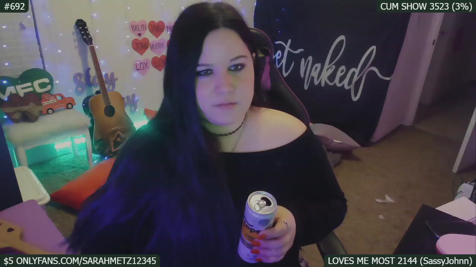 Gallery image thumbnail from SassySarah94's myfreecams stream on, 02/13/2023, 08:16 image 11 of 20