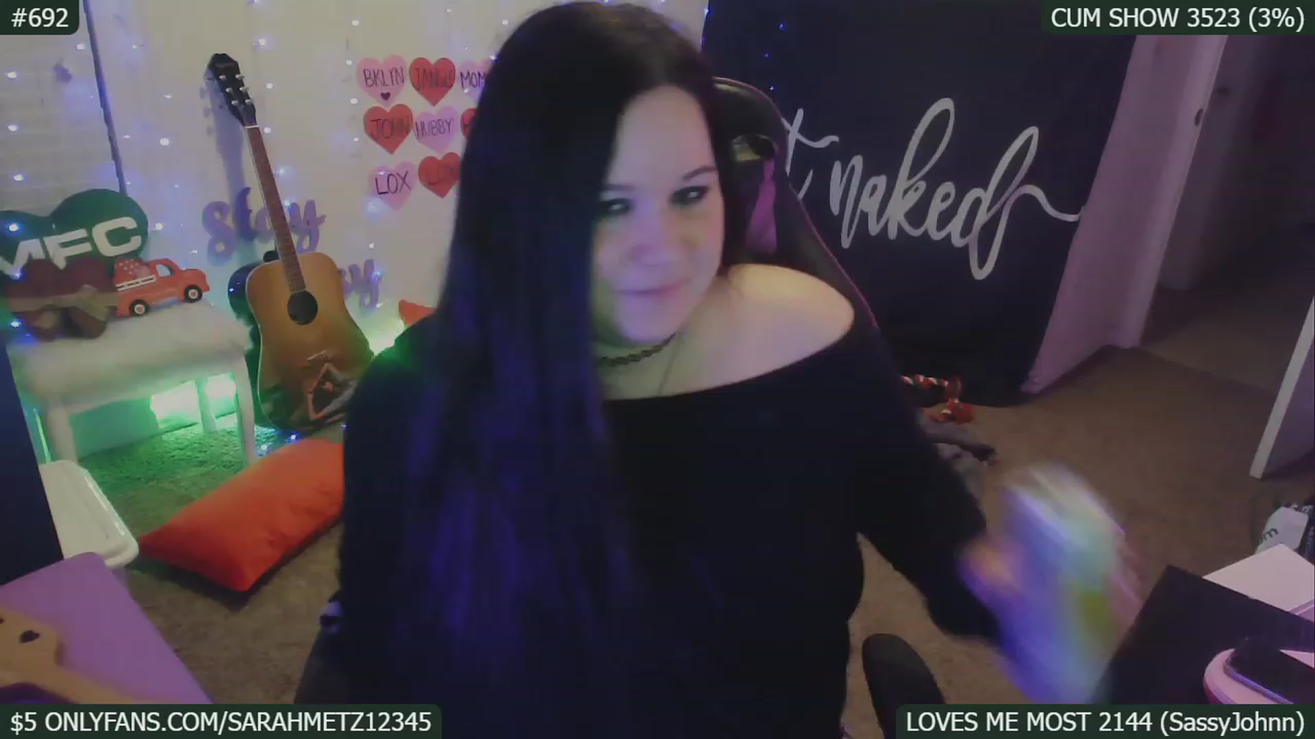 Gallery image thumbnail from SassySarah94's myfreecams stream on, 02/13/2023, 08:16 image 8 of 20