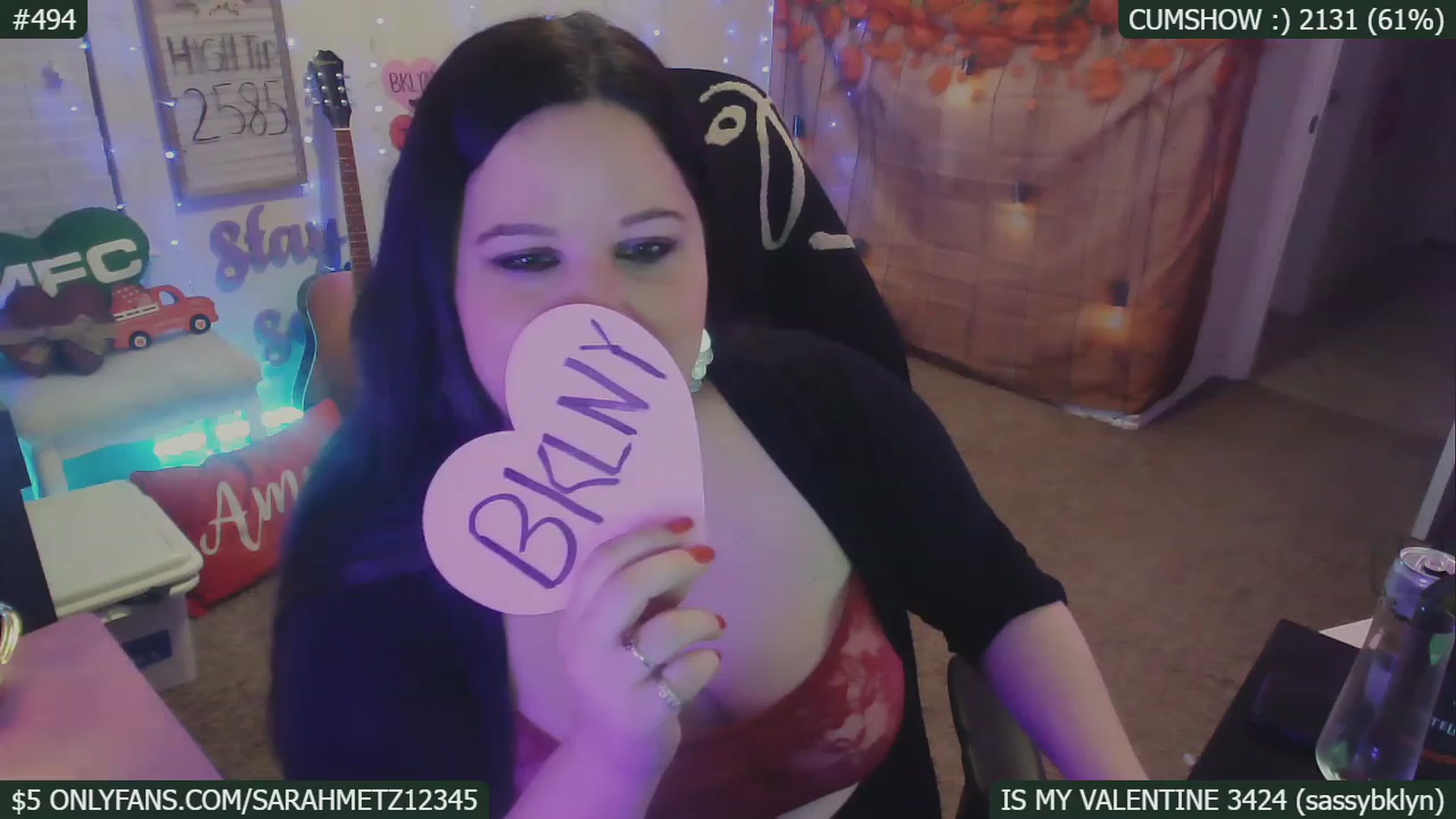 Gallery image thumbnail from SassySarah94's myfreecams stream on, 02/14/2023, 05:32 image 18 of 20