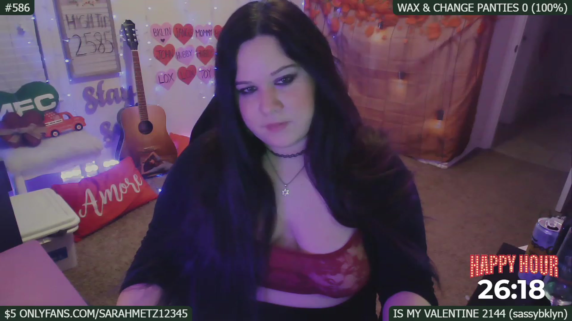 Gallery image thumbnail from SassySarah94's myfreecams stream on, 02/14/2023, 05:32 image 10 of 20