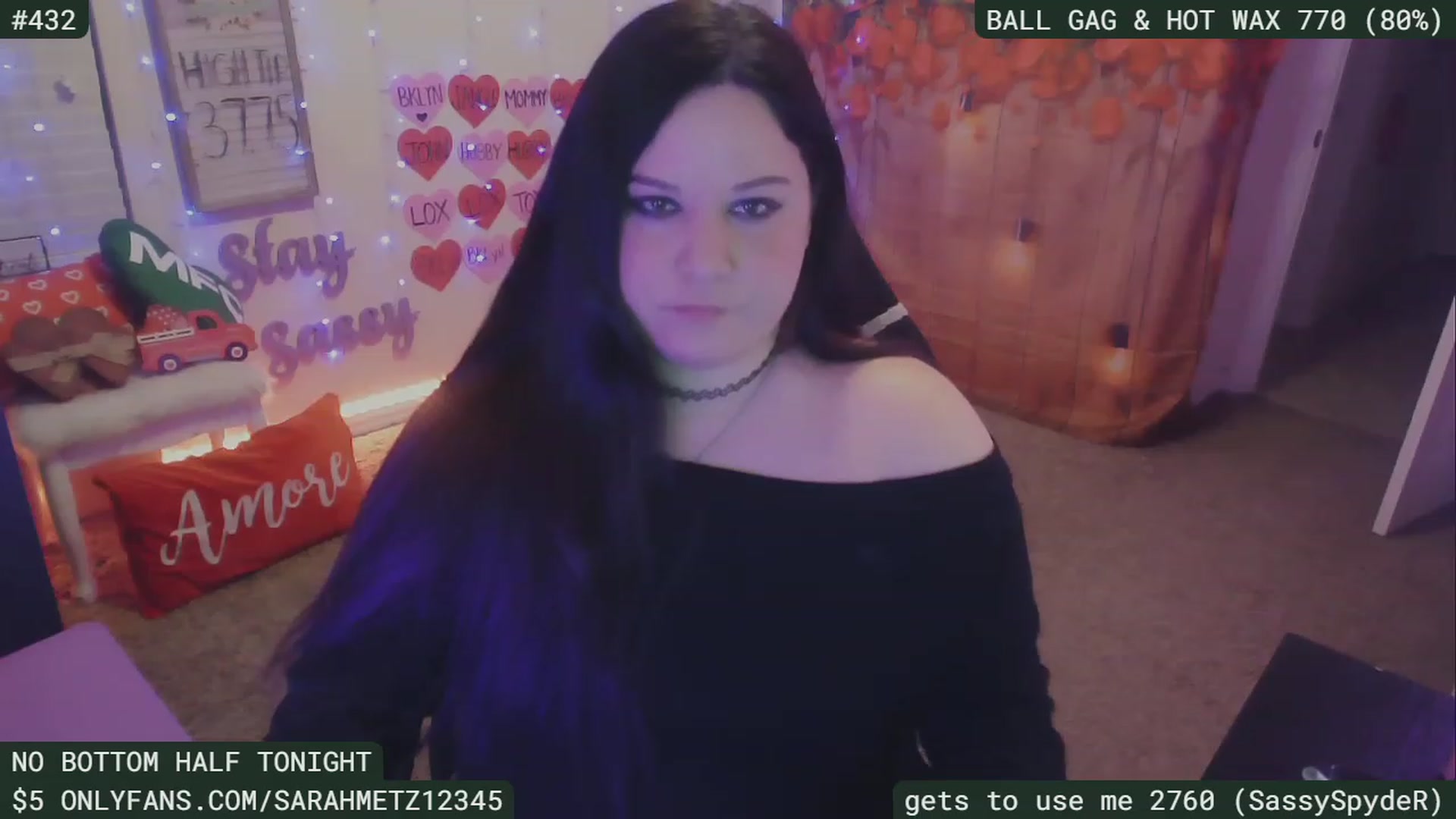 Gallery image thumbnail from SassySarah94's myfreecams stream on, 02/17/2023, 04:32 image 8 of 20