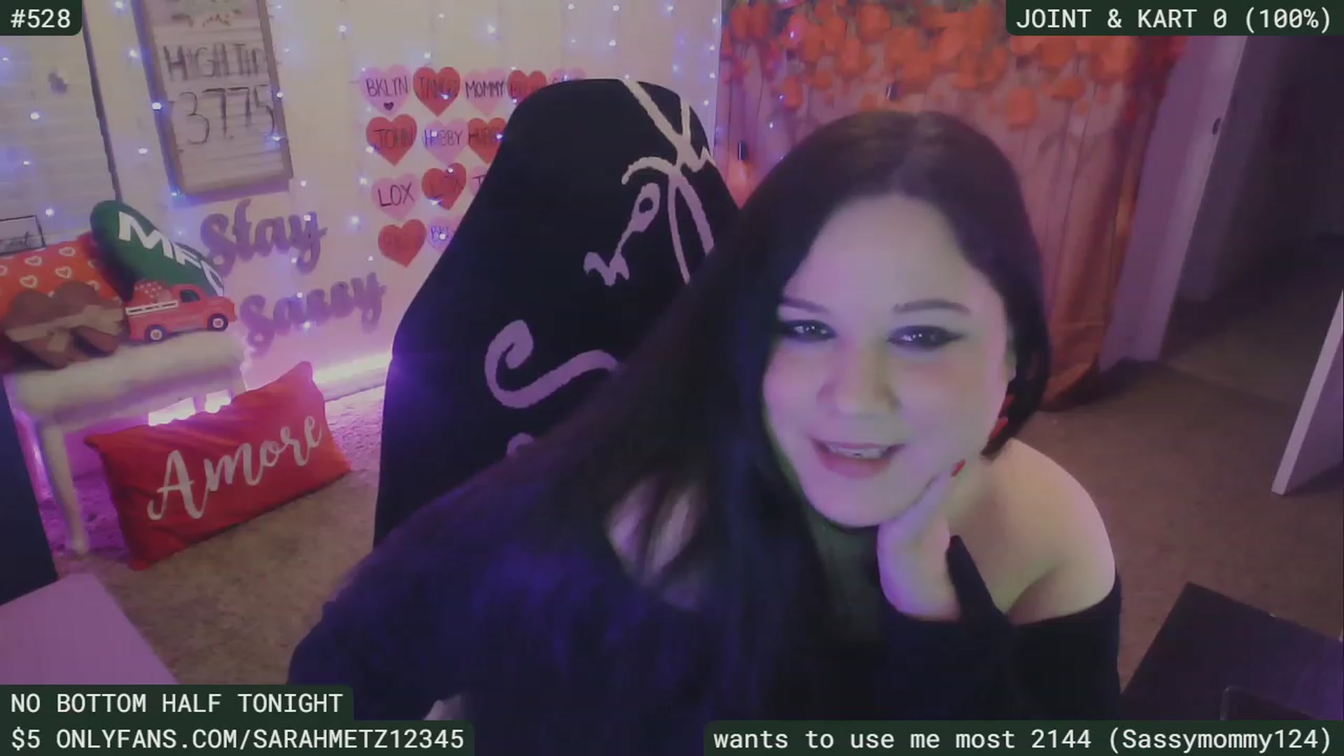 Gallery image thumbnail from SassySarah94's myfreecams stream on, 02/17/2023, 04:32 image 2 of 20