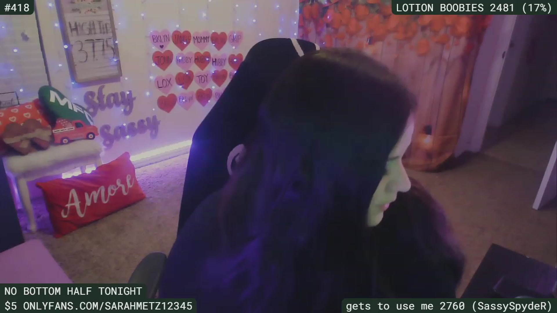 Gallery image thumbnail from SassySarah94's myfreecams stream on, 02/17/2023, 05:54 image 9 of 20