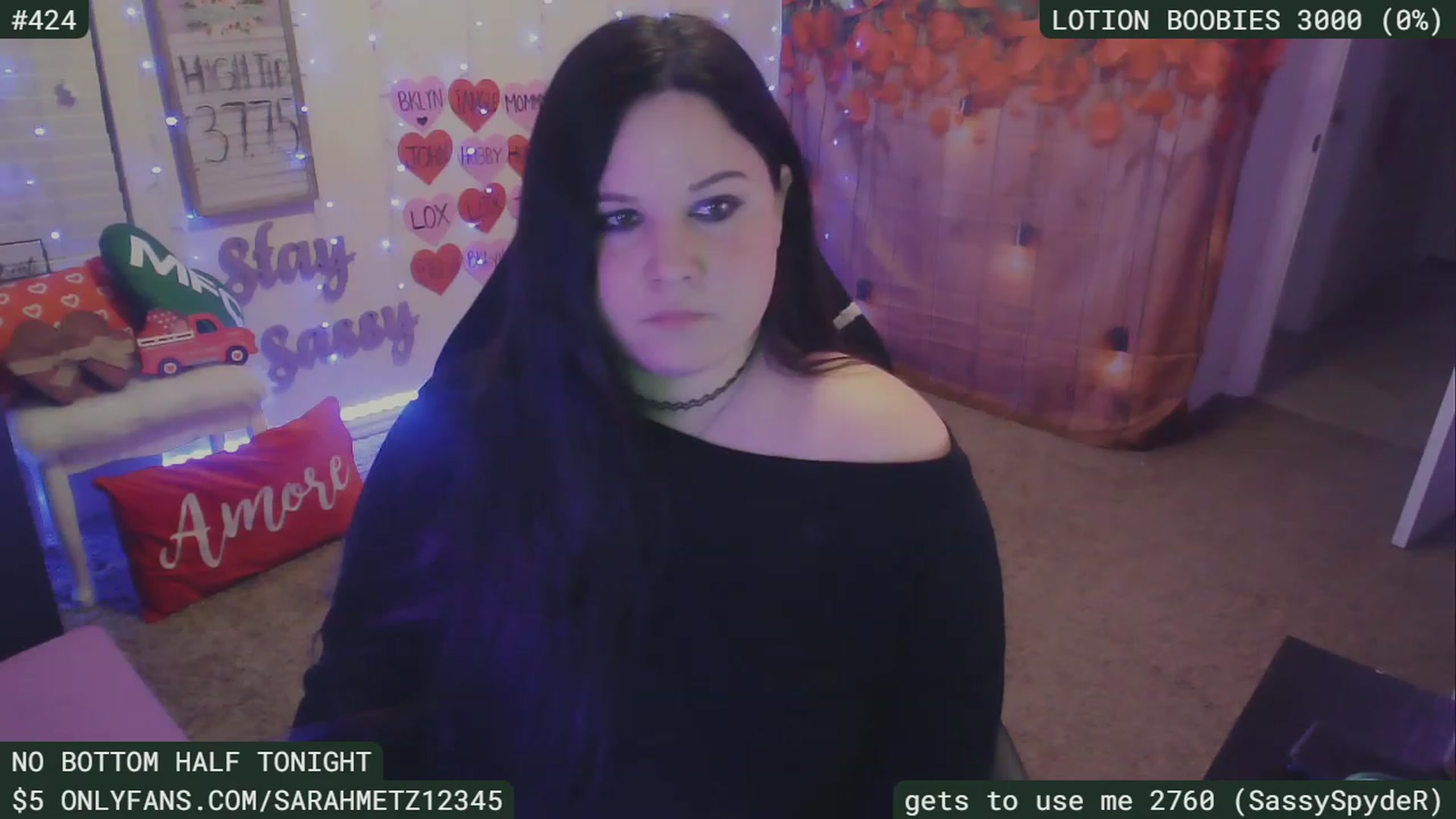Gallery image thumbnail from SassySarah94's myfreecams stream on, 02/17/2023, 05:54 image 4 of 20