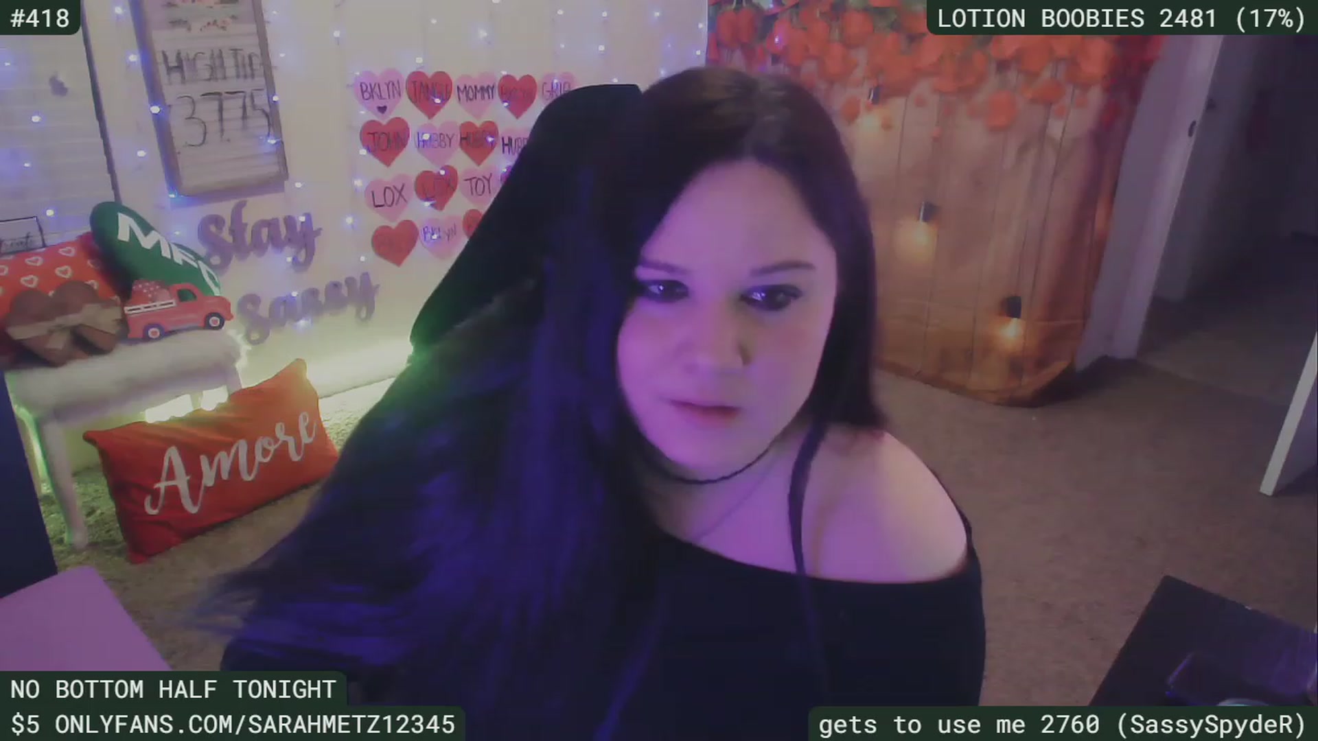 Gallery image thumbnail from SassySarah94's myfreecams stream on, 02/17/2023, 05:54 image 8 of 20