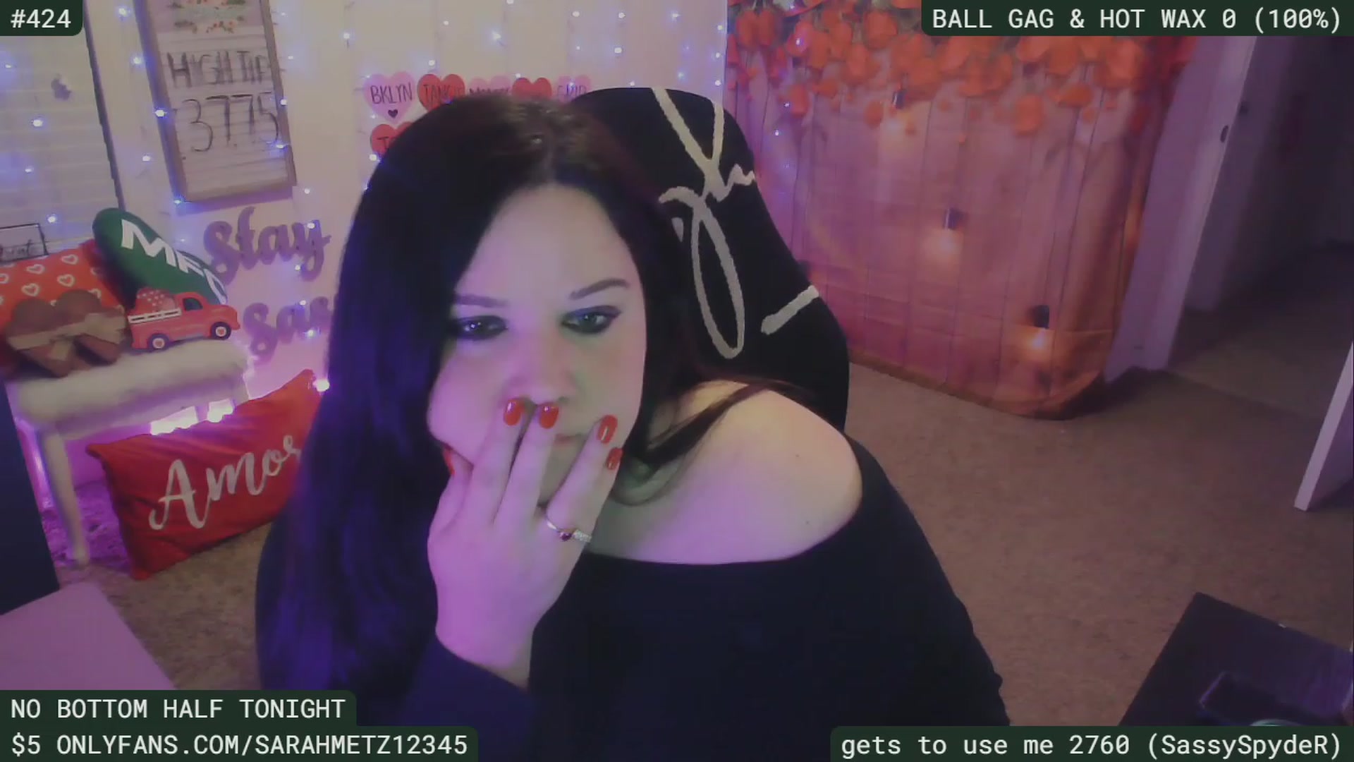 Gallery image thumbnail from SassySarah94's myfreecams stream on, 02/17/2023, 05:54 image 3 of 20
