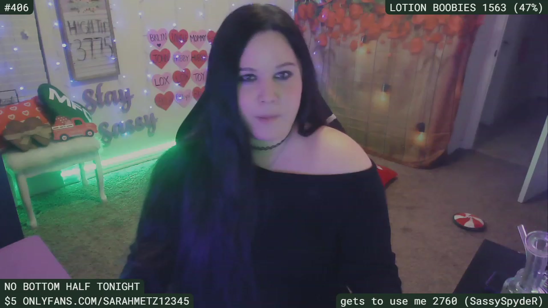 Gallery image thumbnail from SassySarah94's myfreecams stream on, 02/17/2023, 06:40 image 5 of 20