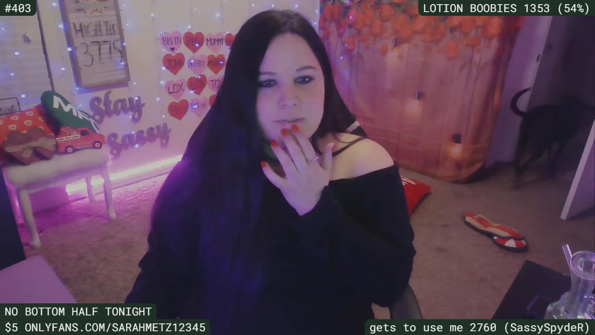 Gallery image thumbnail from SassySarah94's myfreecams stream on, 02/17/2023, 06:40 image 9 of 20