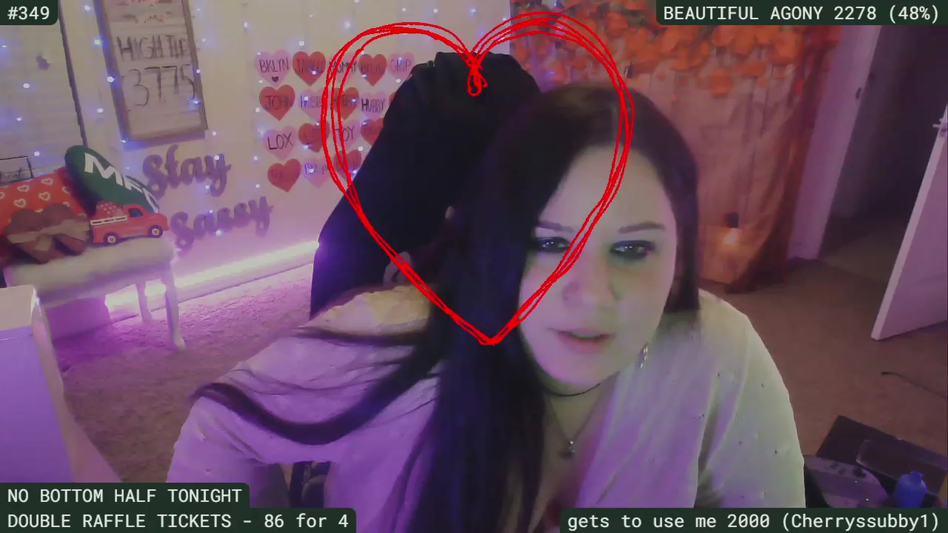 Gallery image thumbnail from SassySarah94's myfreecams stream on, 02/19/2023, 06:45 image 16 of 20