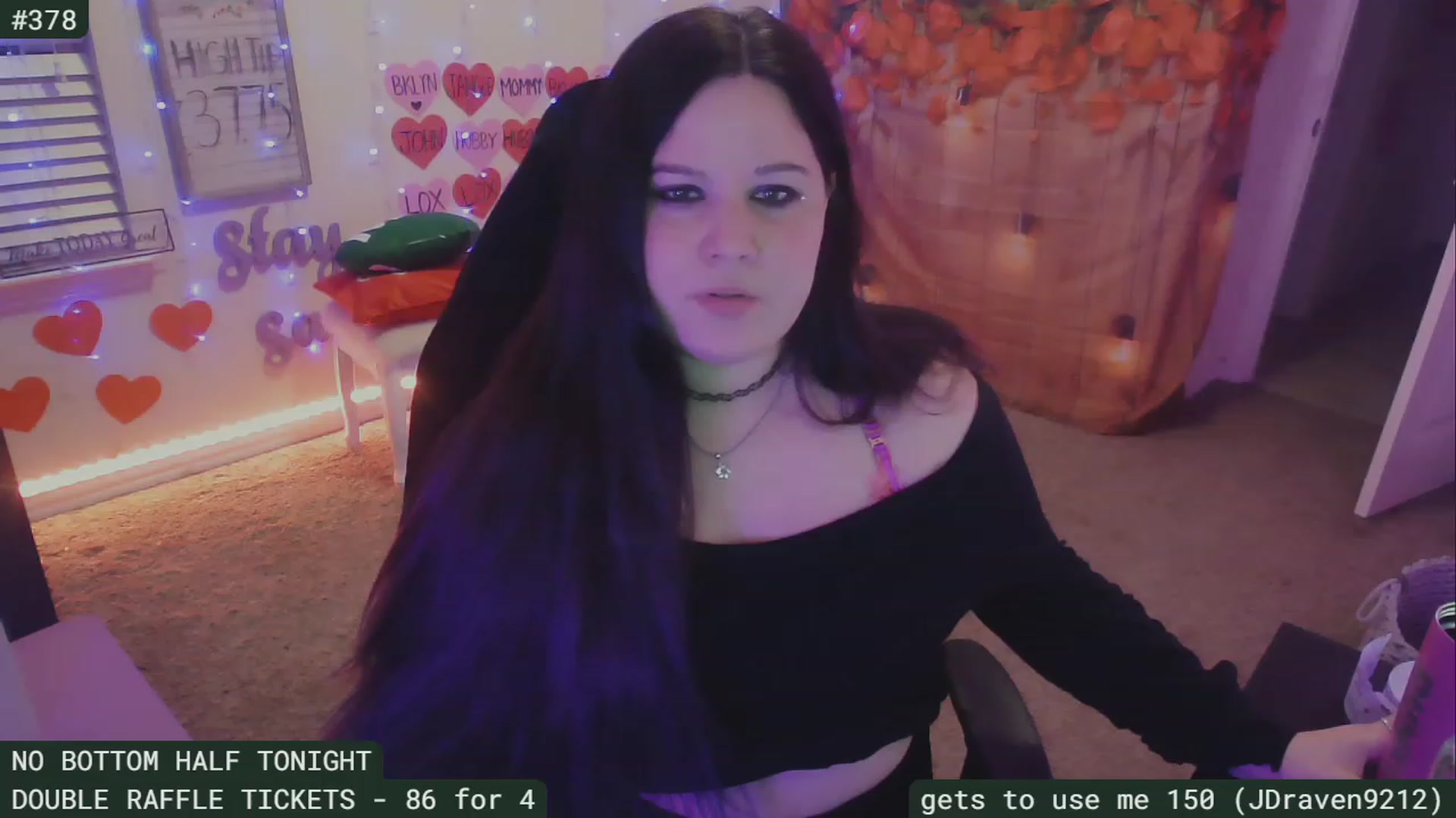 Gallery image thumbnail from SassySarah94's myfreecams stream on, 02/20/2023, 05:48 image 8 of 20