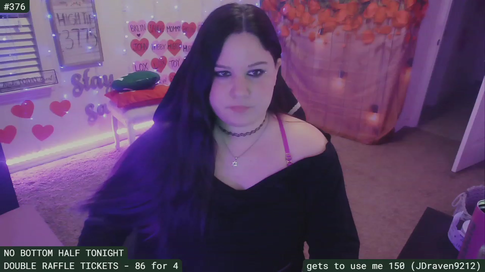 Gallery image thumbnail from SassySarah94's myfreecams stream on, 02/20/2023, 05:48 image 7 of 20