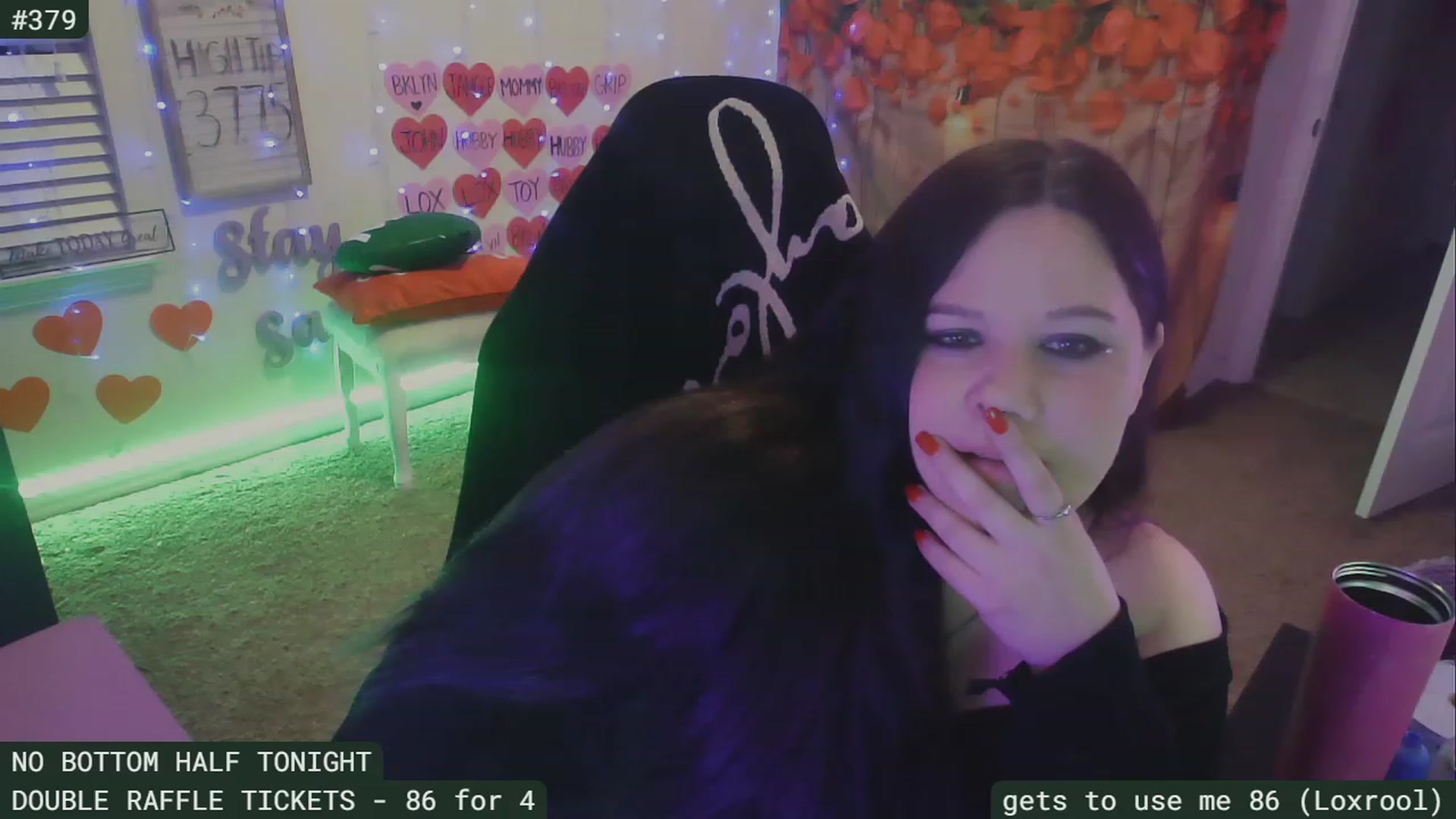 Gallery image thumbnail from SassySarah94's myfreecams stream on, 02/20/2023, 05:48 image 4 of 20