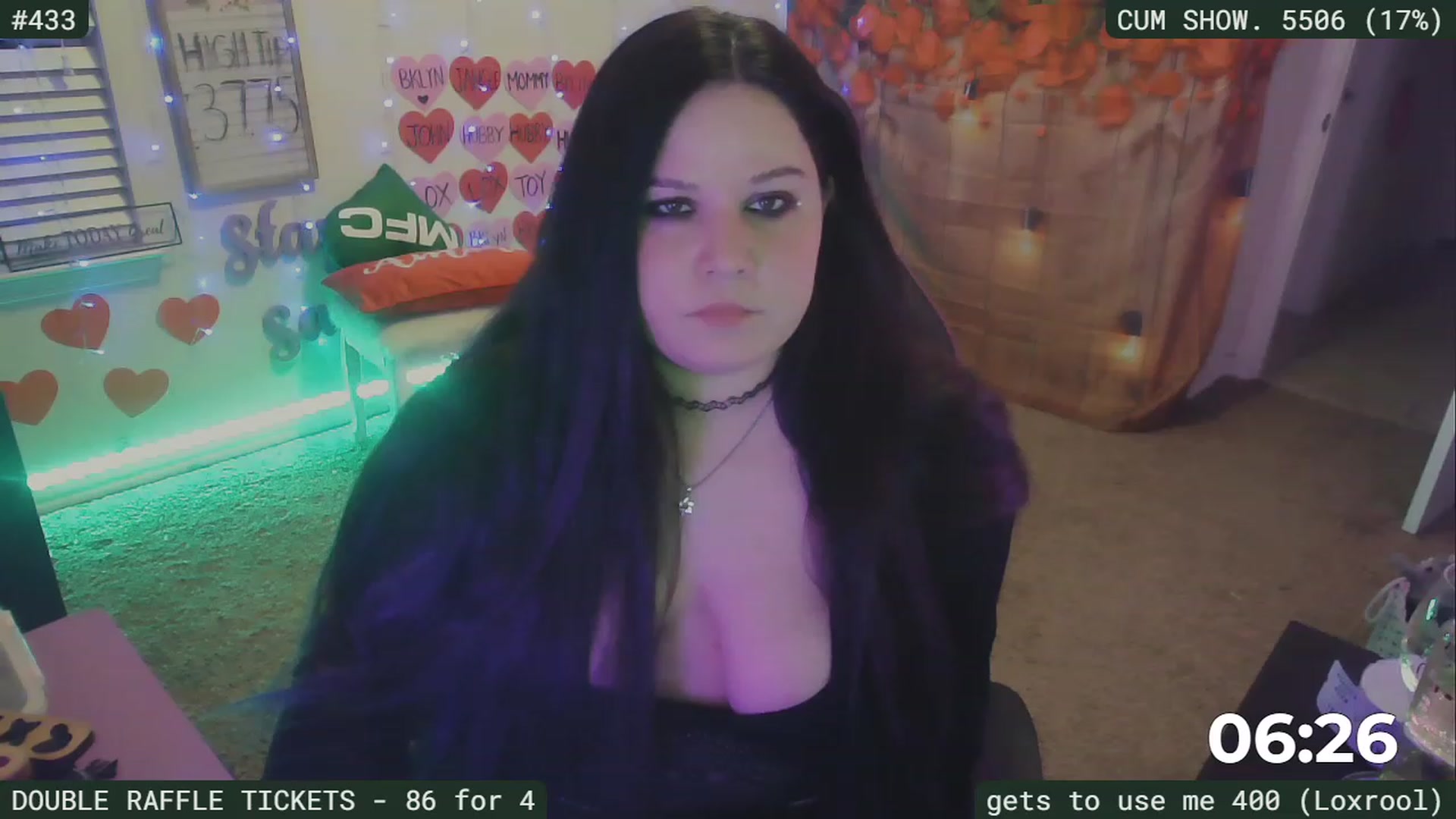 Gallery image thumbnail from SassySarah94's myfreecams stream on, 02/23/2023, 05:15 image 16 of 20