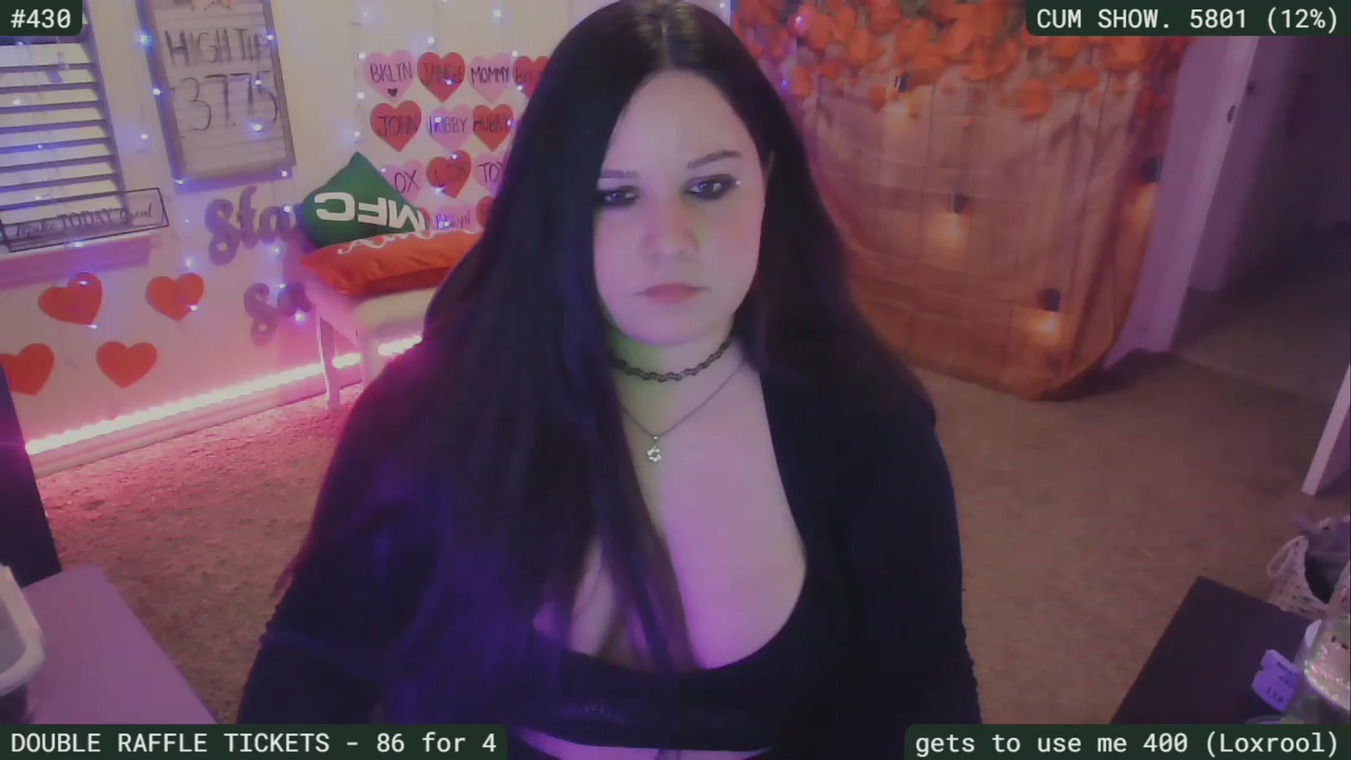 Gallery image thumbnail from SassySarah94's myfreecams stream on, 02/23/2023, 05:15 image 5 of 20