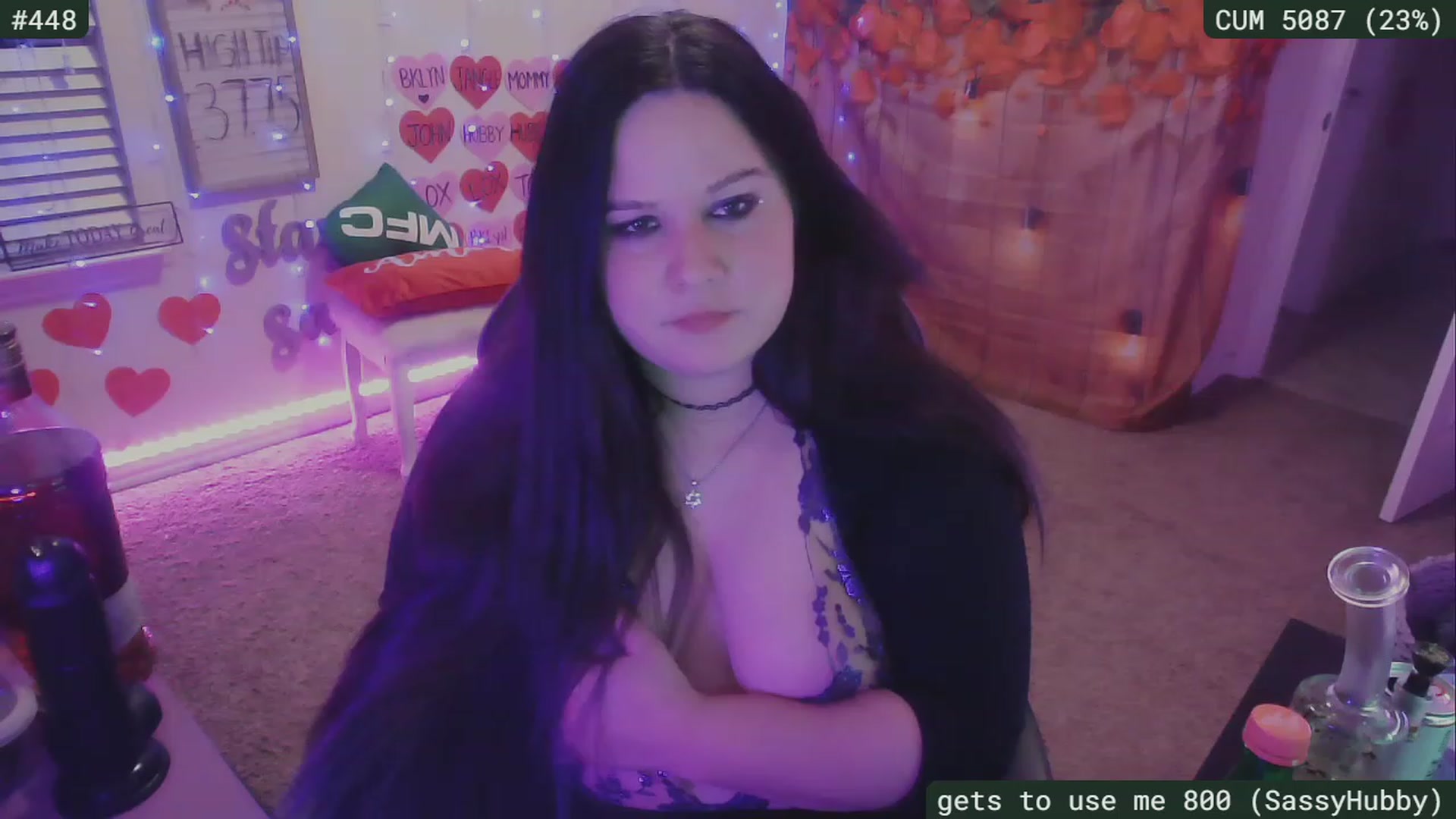 Gallery image thumbnail from SassySarah94's myfreecams stream on, 02/25/2023, 07:18 image 11 of 20