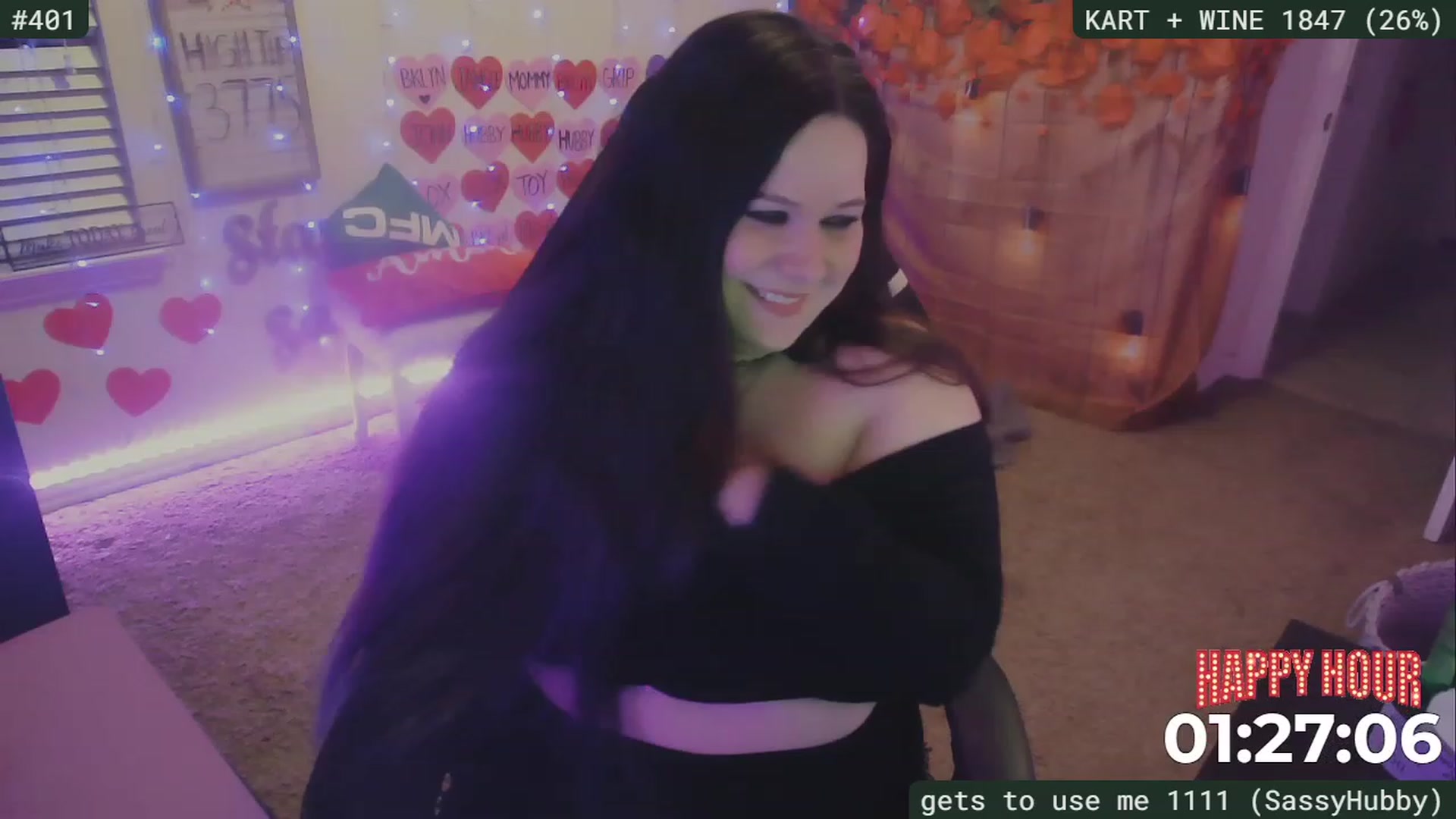 Gallery image thumbnail from SassySarah94's myfreecams stream on, 02/26/2023, 04:54 image 2 of 20