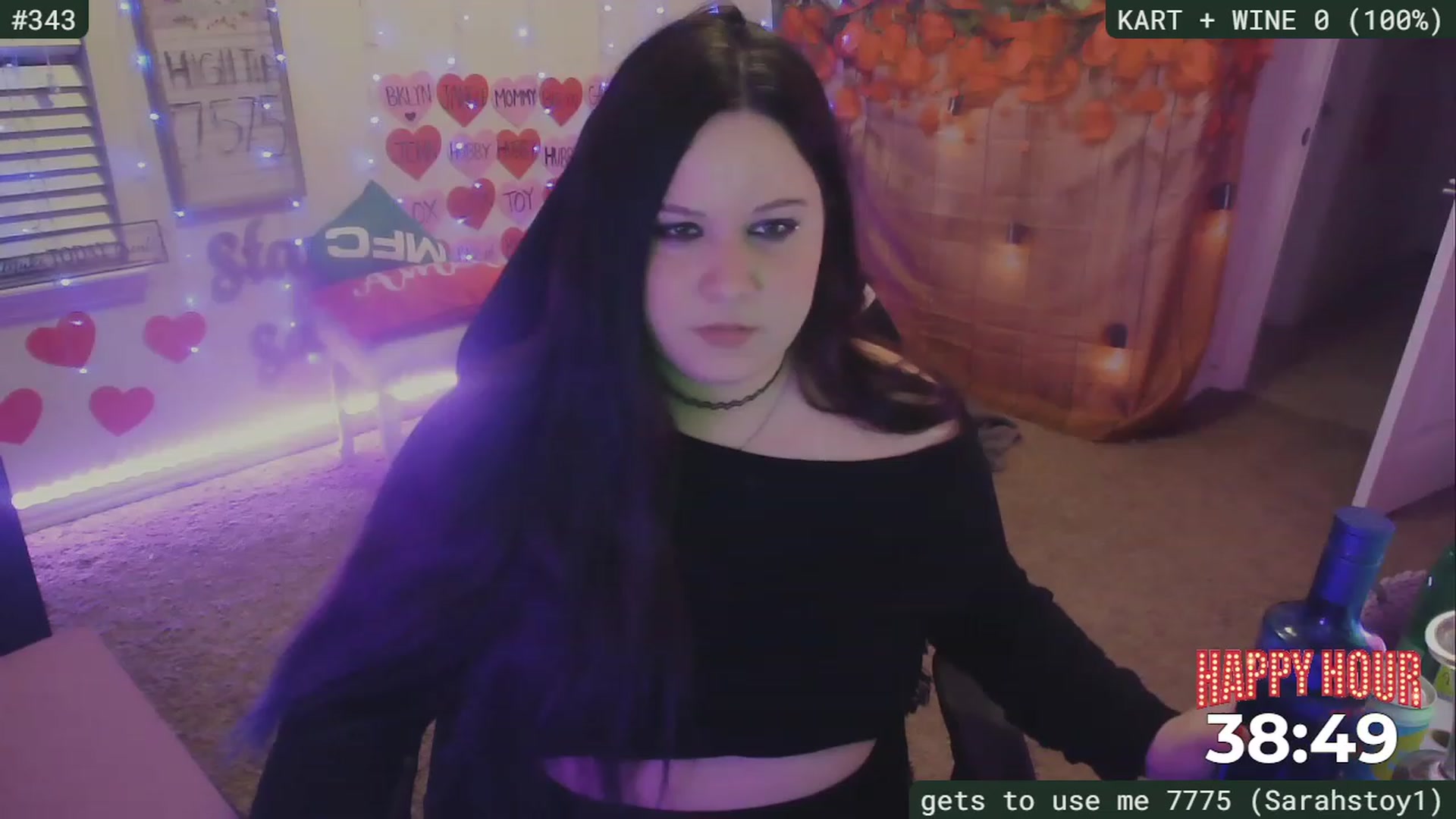 Gallery image thumbnail from SassySarah94's myfreecams stream on, 02/26/2023, 04:54 image 16 of 20