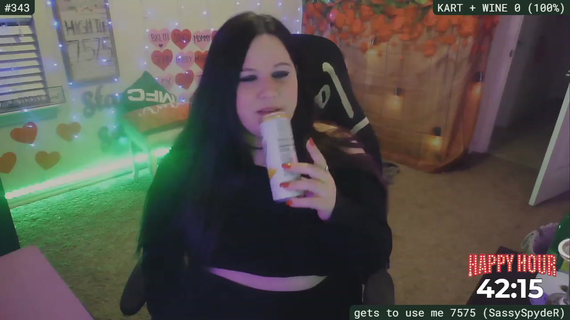 Gallery image thumbnail from SassySarah94's myfreecams stream on, 02/26/2023, 04:54 image 15 of 20