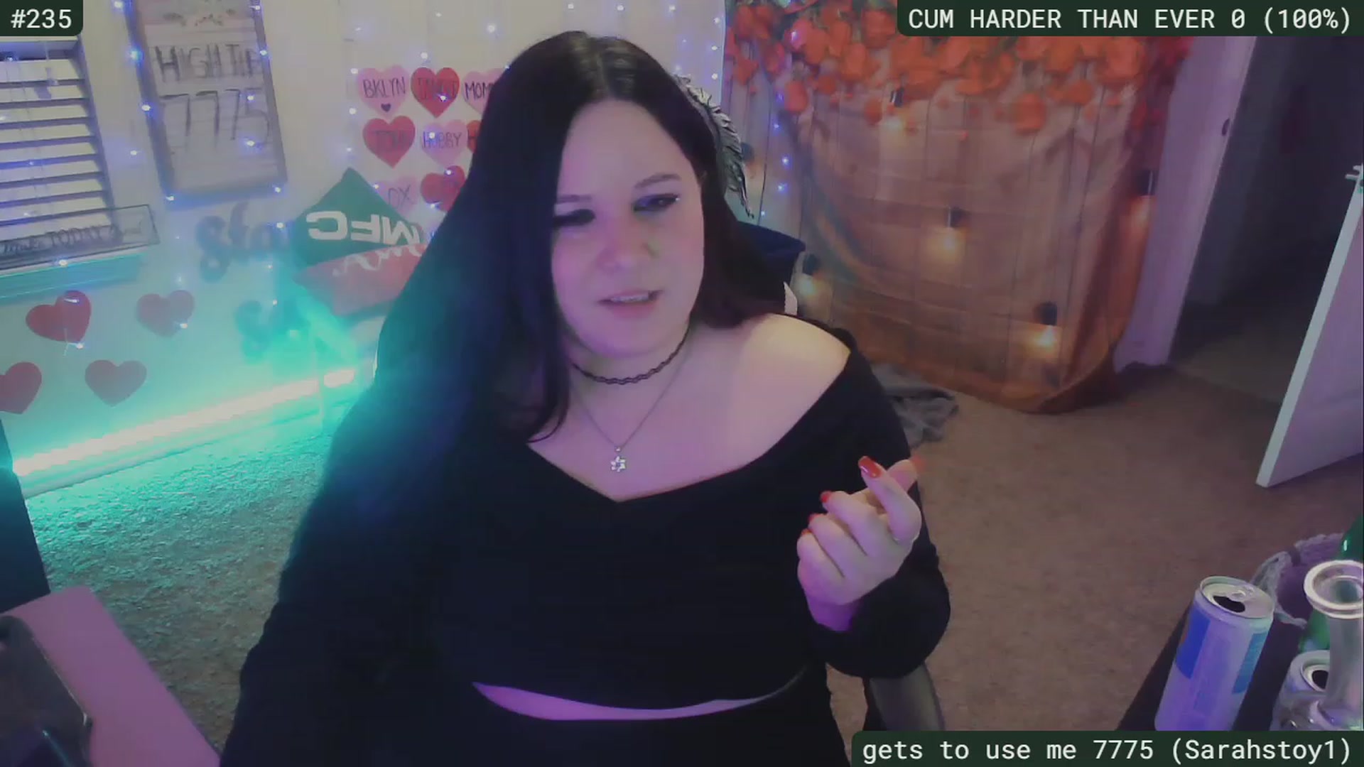 Gallery image thumbnail from SassySarah94's myfreecams stream on, 02/26/2023, 06:24 image 20 of 20