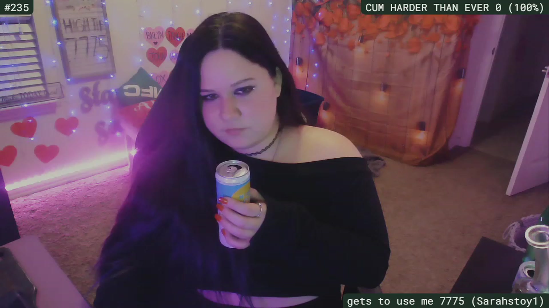 Gallery image thumbnail from SassySarah94's myfreecams stream on, 02/26/2023, 06:24 image 18 of 20