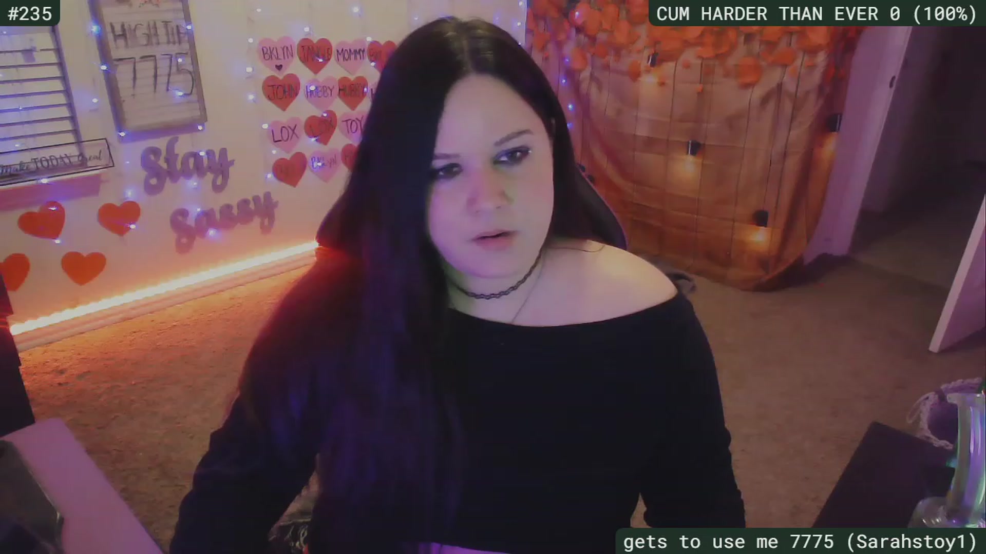 Gallery image thumbnail from SassySarah94's myfreecams stream on, 02/26/2023, 07:52 image 18 of 20