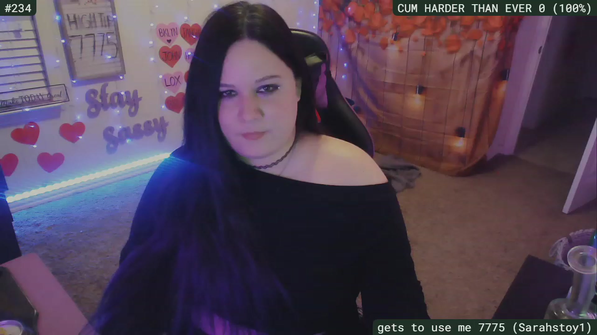 Gallery image thumbnail from SassySarah94's myfreecams stream on, 02/26/2023, 07:52 image 2 of 20