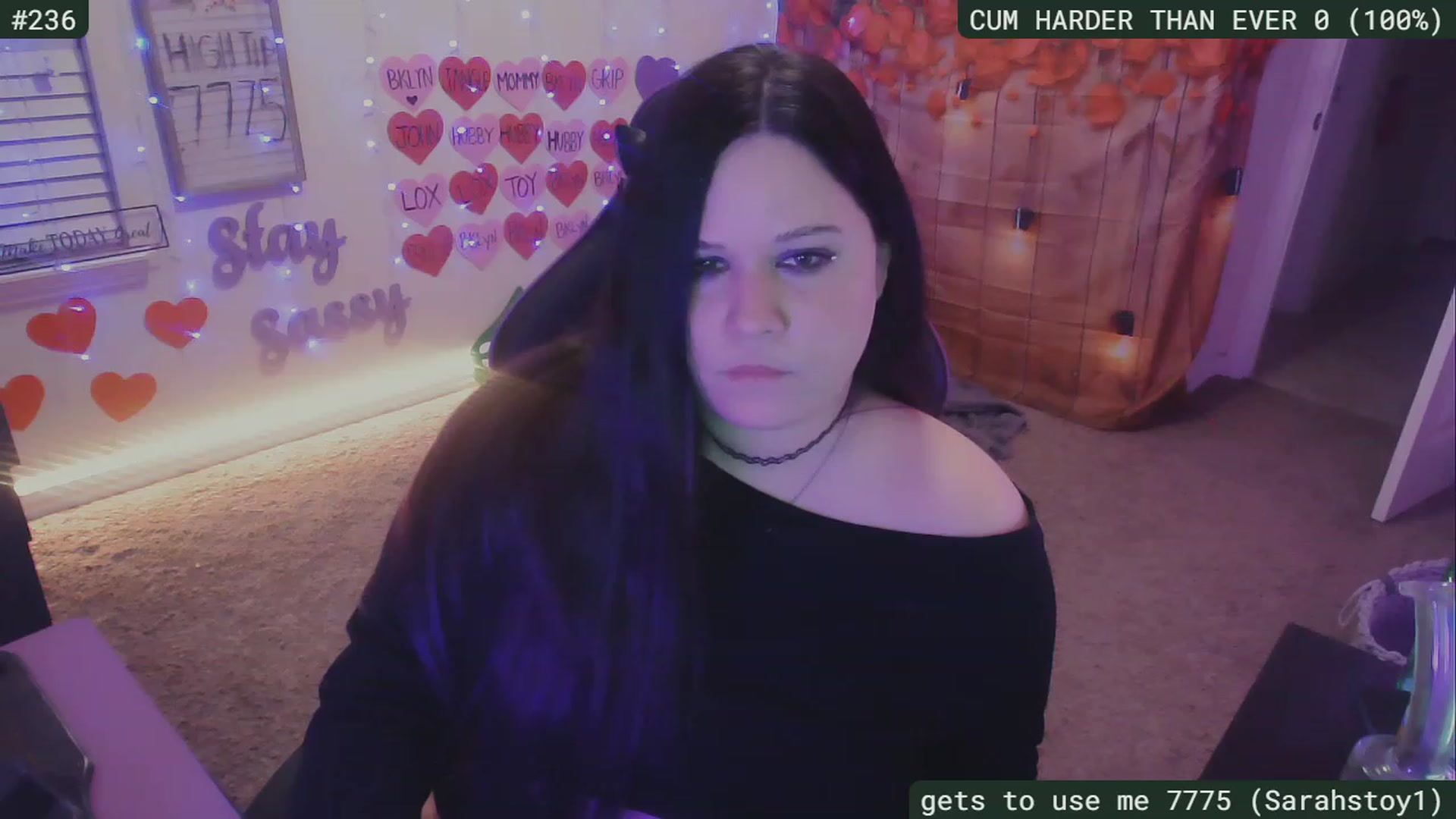 Gallery image thumbnail from SassySarah94's myfreecams stream on, 02/26/2023, 07:52 image 19 of 20