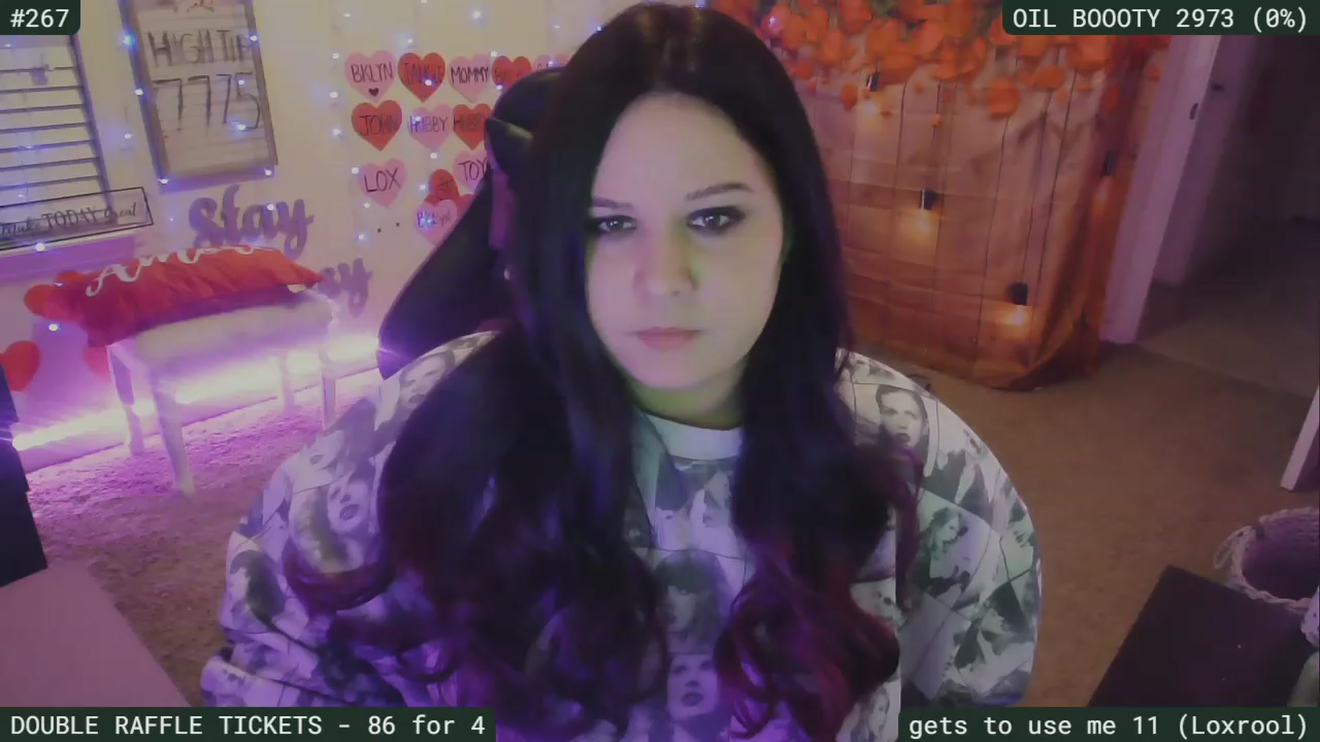 Gallery image thumbnail from SassySarah94's myfreecams stream on, 02/28/2023, 04:55 image 5 of 20