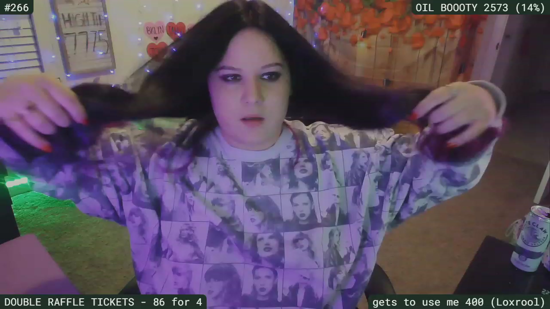 Gallery image thumbnail from SassySarah94's myfreecams stream on, 02/28/2023, 04:55 image 12 of 20