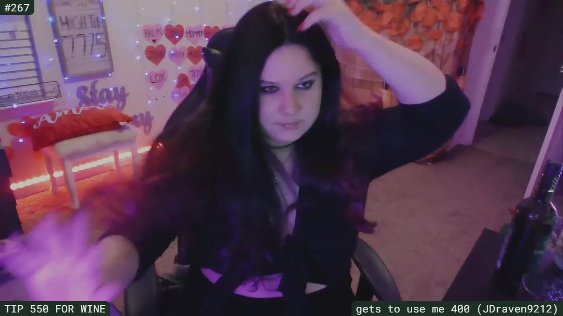Gallery image thumbnail from SassySarah94's myfreecams stream on, 03/01/2023, 06:28 image 6 of 20