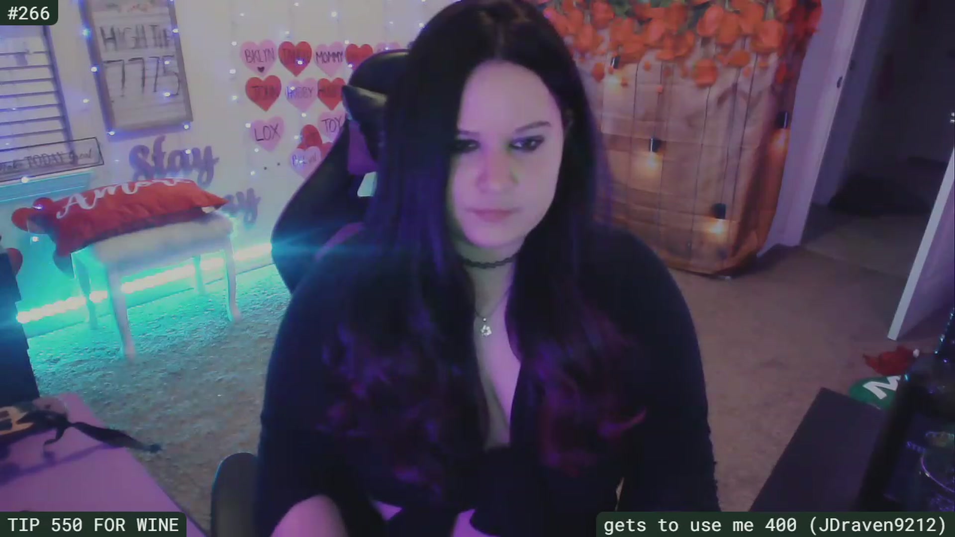 Gallery image thumbnail from SassySarah94's myfreecams stream on, 03/01/2023, 06:28 image 12 of 20